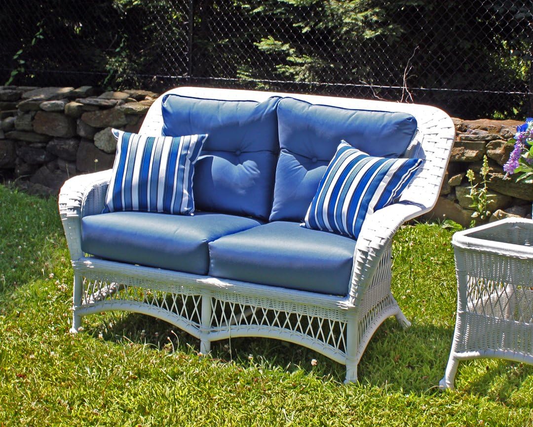 Wicker Paradise Princeton Outdoor Wicker Loveseat, White