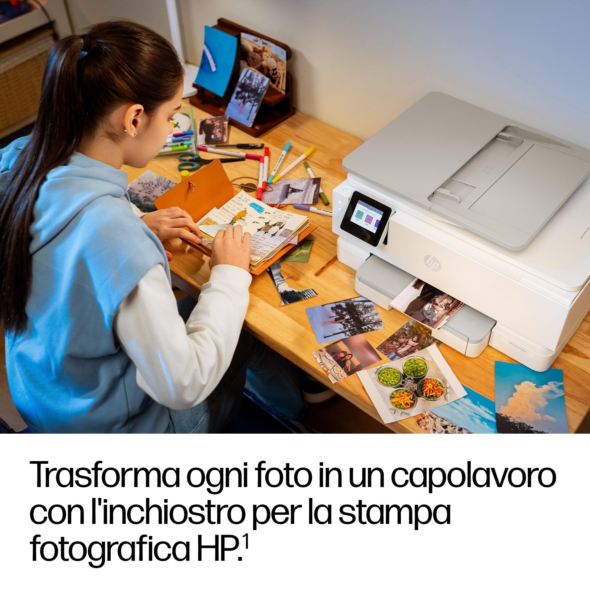 HP Envy Photo 7930 B63K5B, Stampante Multifunzione a Getto d'Inchiostro A4 a Colori, Foto, Fronte/Retro Automatico, 22 ppm, app, 3 Mesi di Inchiostro Instant Ink Inclusi, Bianca