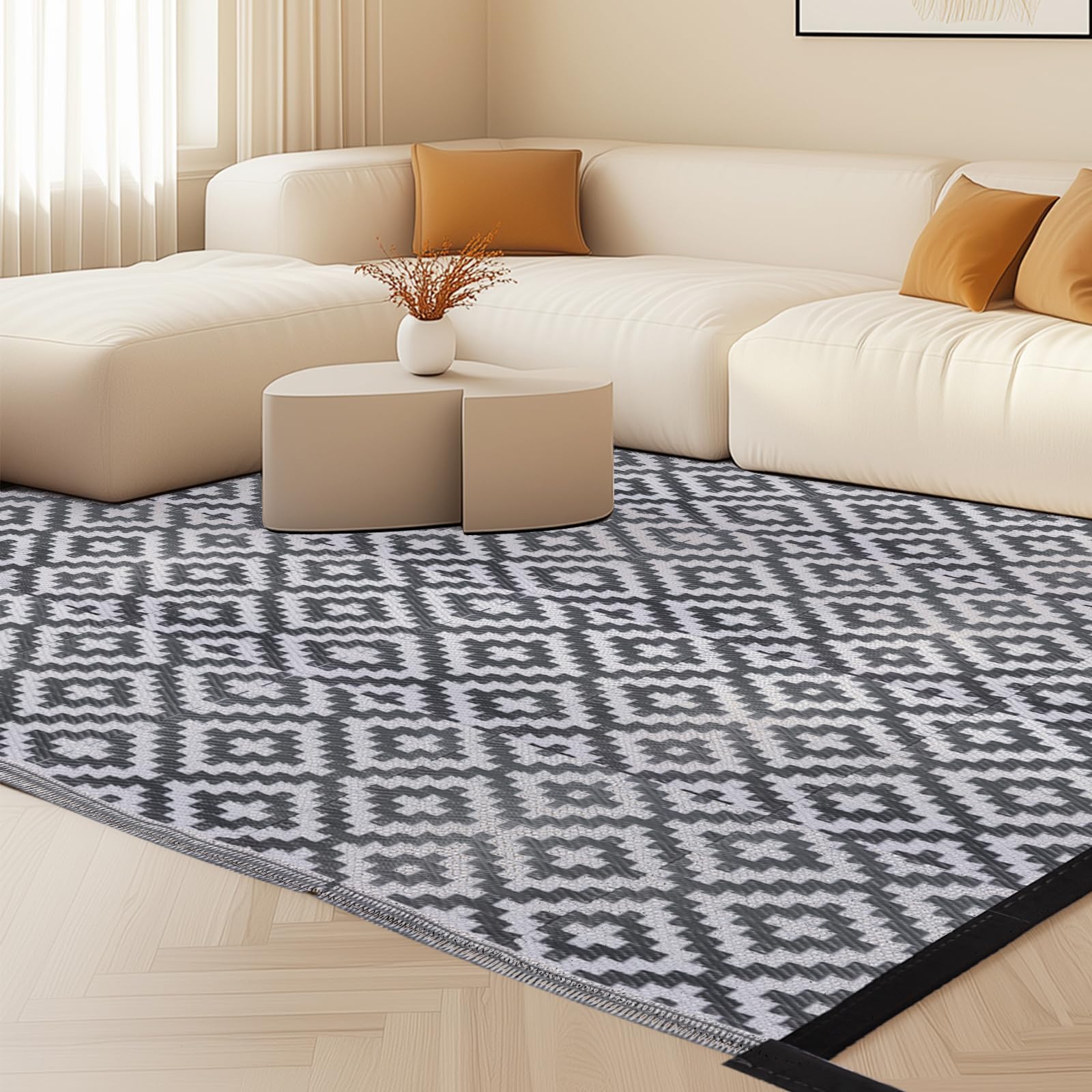 ASelected Reversible Geometric Recycled Plastic Outdoor Rug, White, Model ASUKVC-1-2024081067