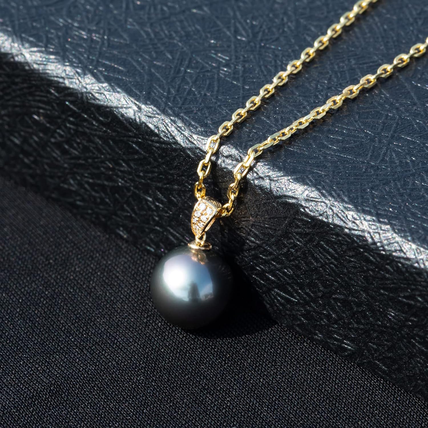 Tahitian Black Pearl Moissnaite Bar Necklace，Genuine Round Pearl Diamond Pendant Necklaces for Women
