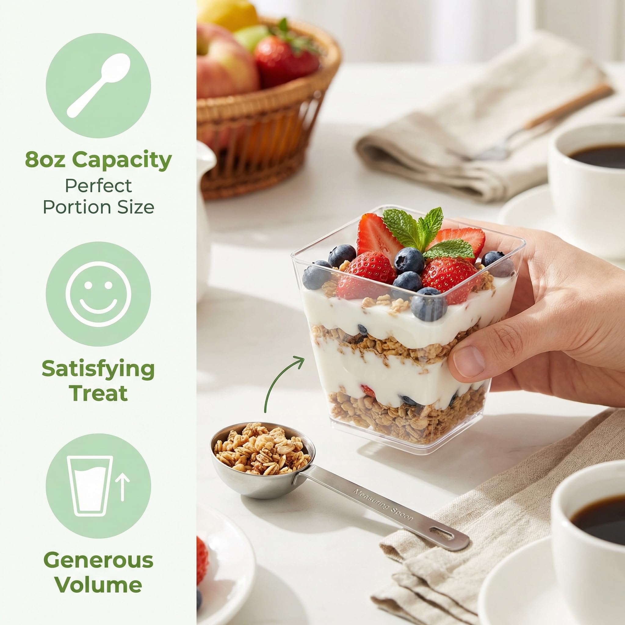50 Tazze da Dessert in Plastica con Coperchi, 240 ml/8 oz Coppe da Dessert Quadrate, Mini Bicchieri di Plastica per Dessert Riutilizzabili per Gelati Budini Mousse Feste Compleanni Matrimoni