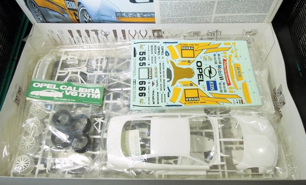 Amazon.com: Tamiya Opel Calibra 1/24 V6DTM (1/24 sports car