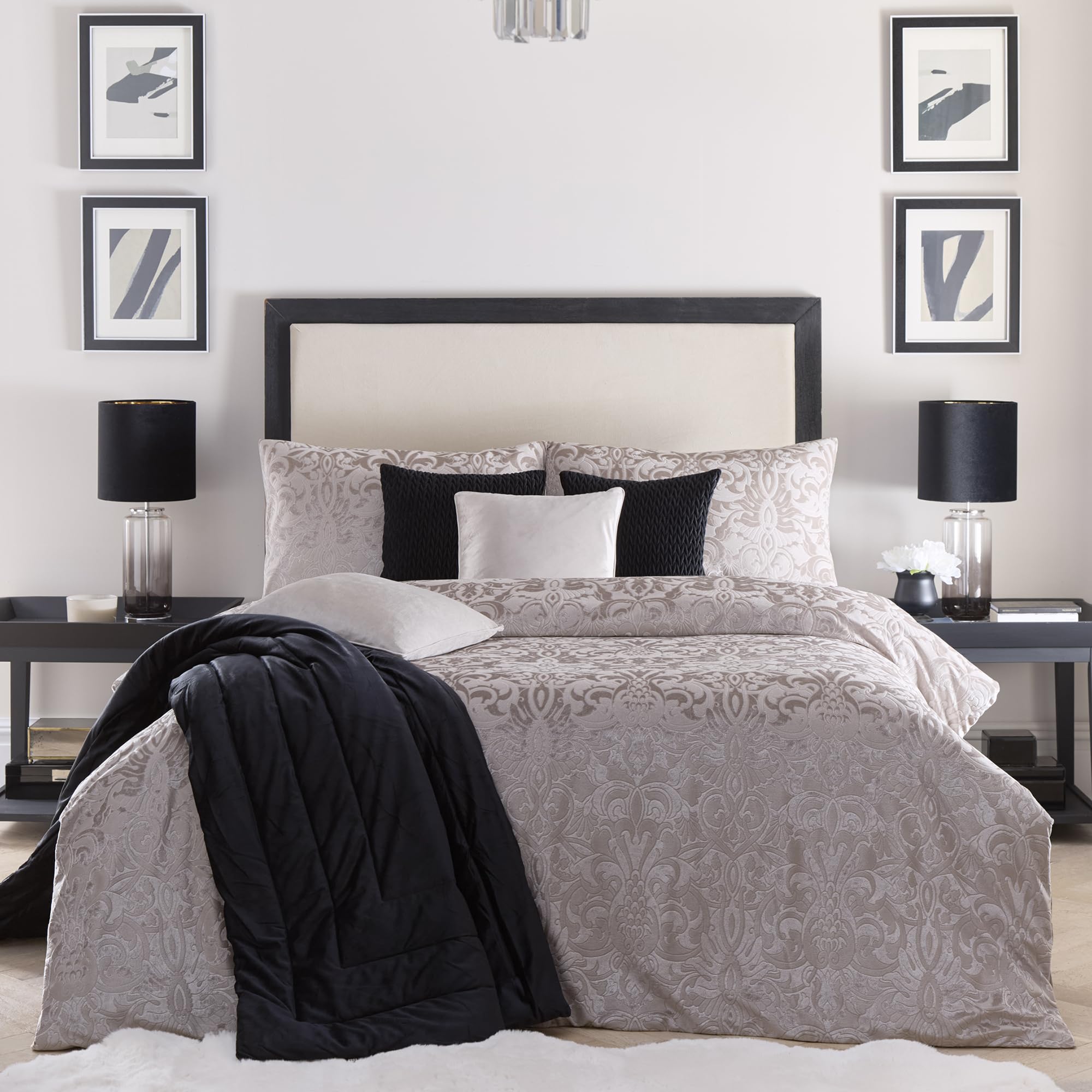 Laurence Llewelyn-Bowen, Linen Embossed Damask Duvet Cover, Double Bedding Size (200 x 200cm), 2 Pillowcases - Image 4