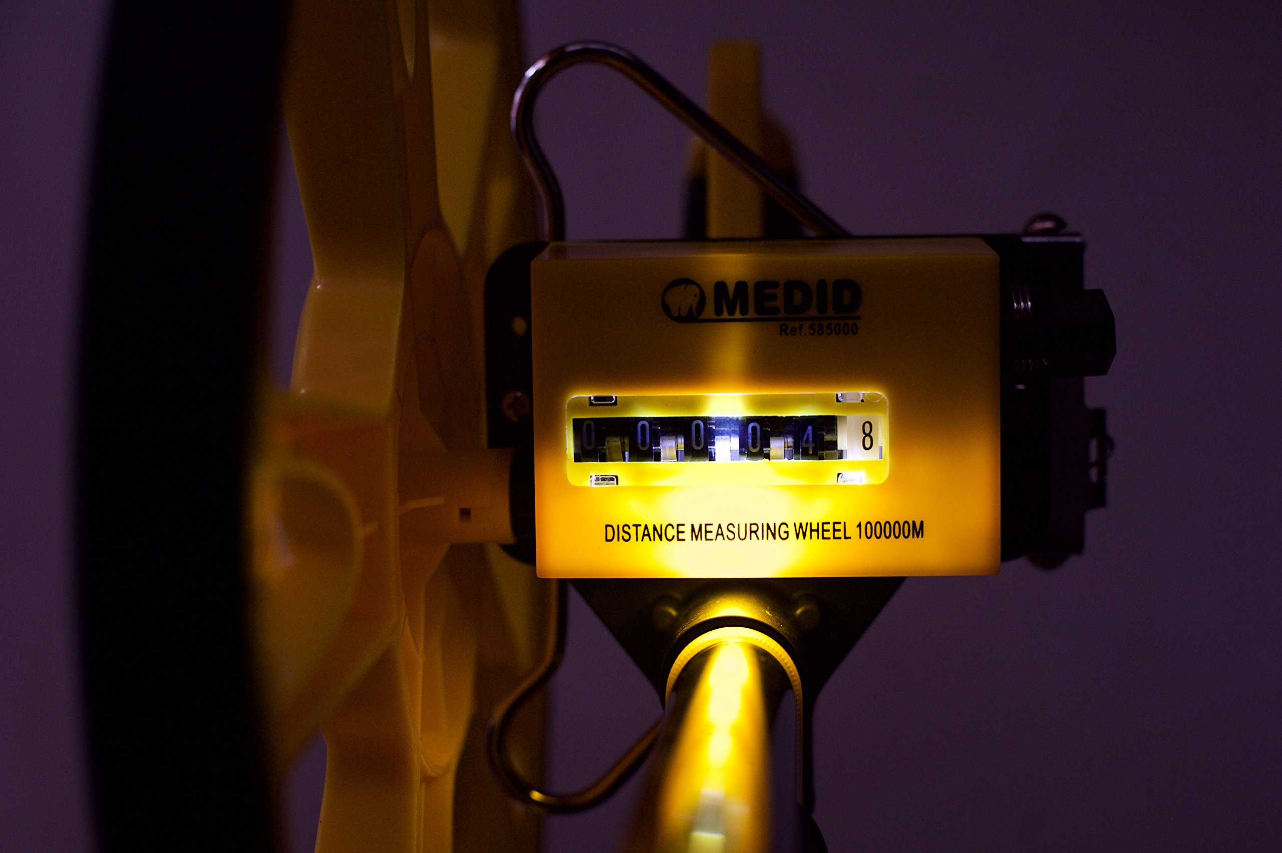 Medid MD585000 Topometro Con Luz Capacidad 10.000 mts
