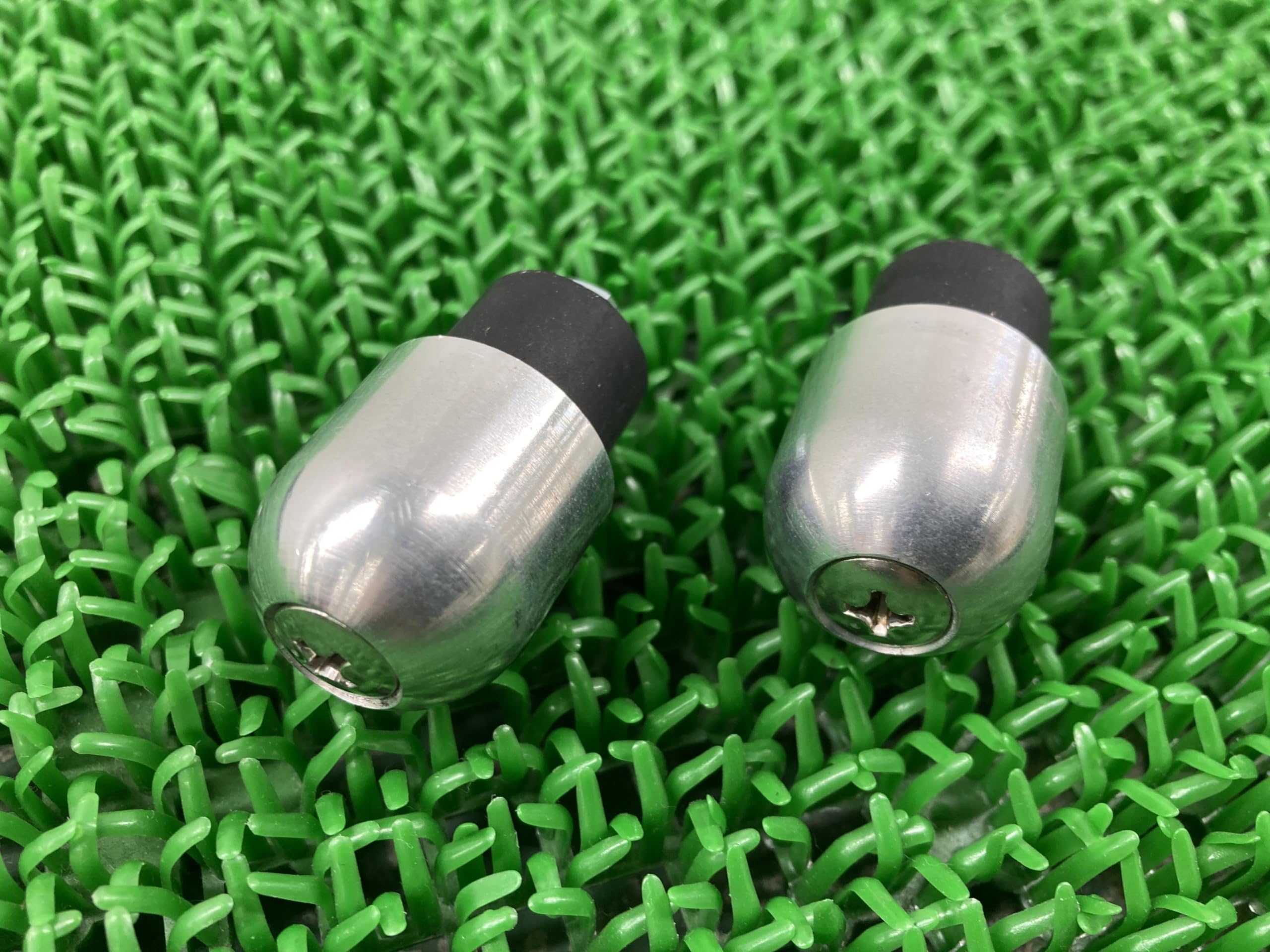 ぱぐ様 Amazon | カワサキ(Kawasaki)エストレヤハンドルバーエンド左右