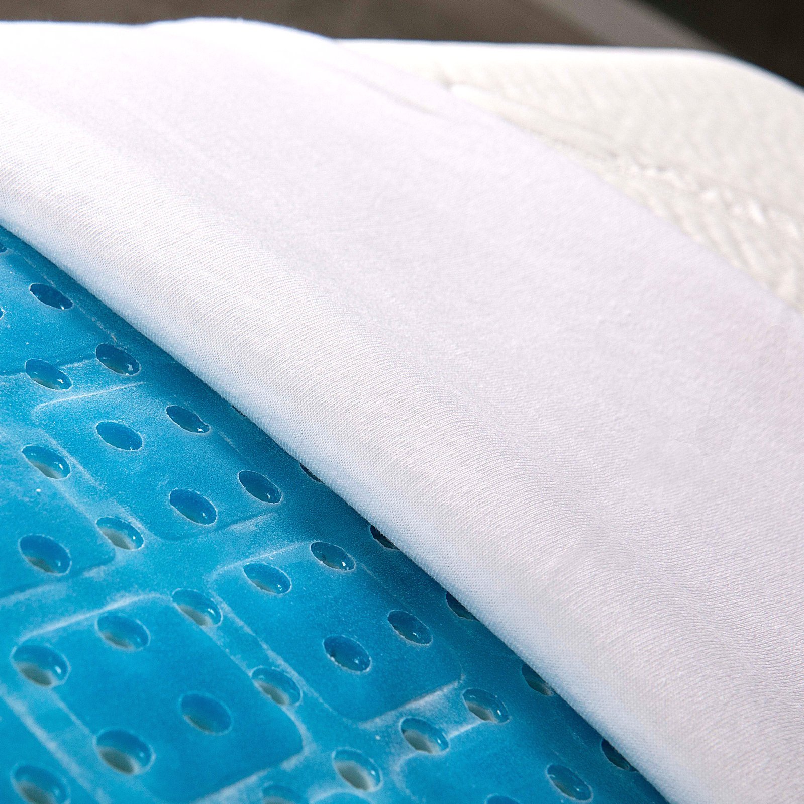 Evergreenweb - Cuscino Memory Foam con GEL Forato Traspirante Anallergico Saponetta per CERVICALE 2 Fodere Coolmax® e 100% Cotone Antiacaro Guanciale Letto Sfoderabile Lavabile in Lavatrice OFFERTA