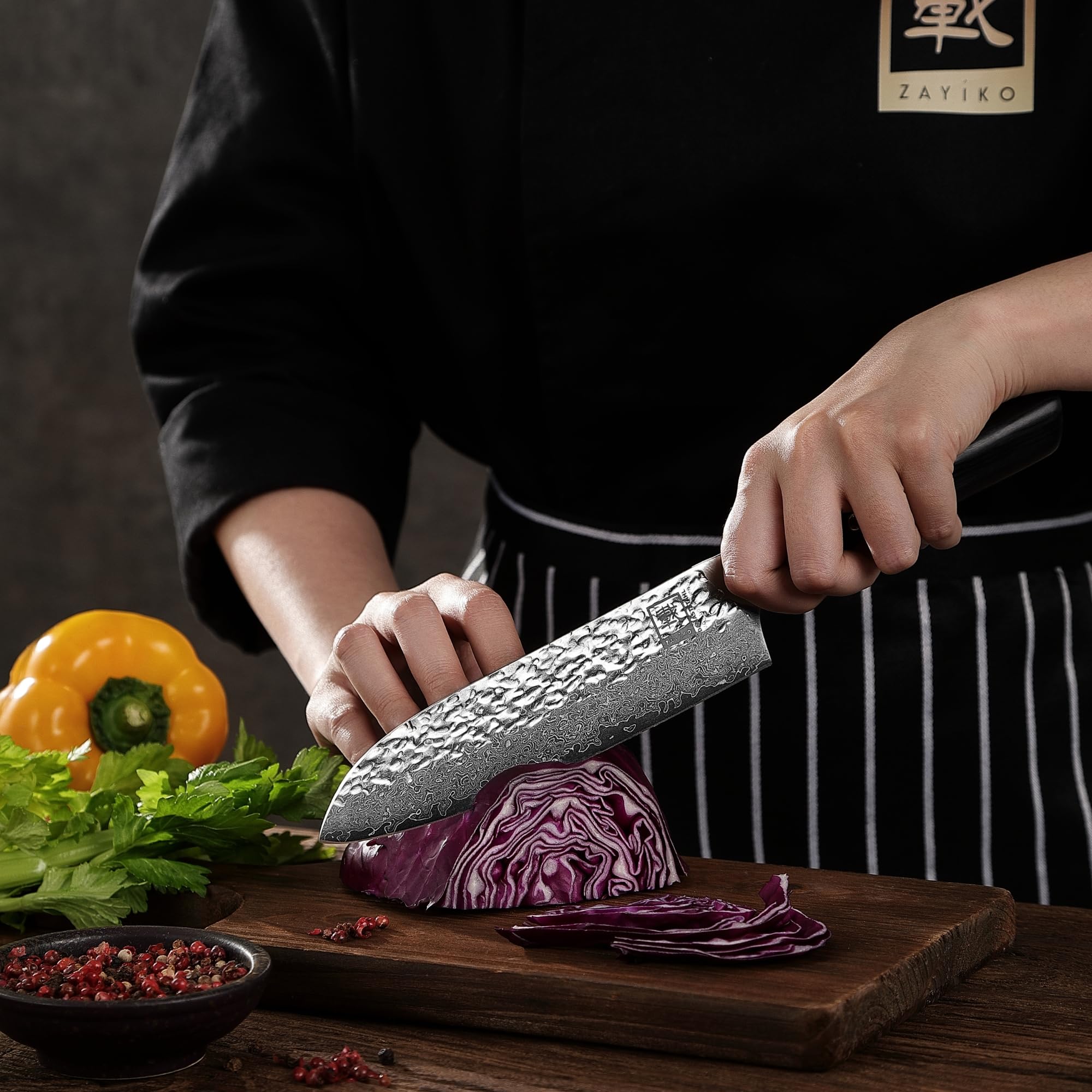 zayiko Kuo nóż ze stali damasceńskiej Santoku, 17,70 cm, bardzo ostry, z 67 warstw, nóż kuchenny ze stali damasceńskiej z uchwytem młotkowym i drewna Pakka