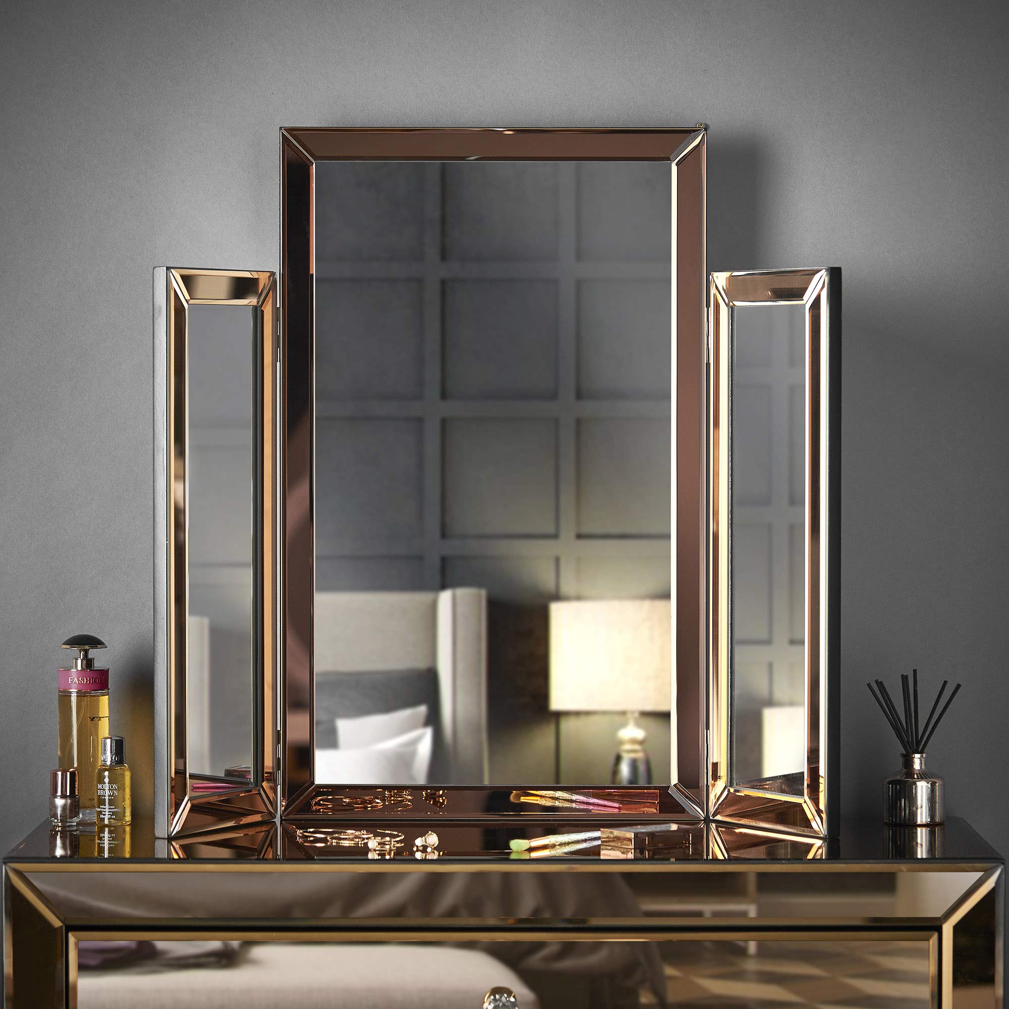 CARME Paloma - Specchio pieghevole da tavolo pieghevole da tavolo, autoportante in vetro smussato, design moderno per camerino, camera da letto, cosmetici, trucco (oro rosa)