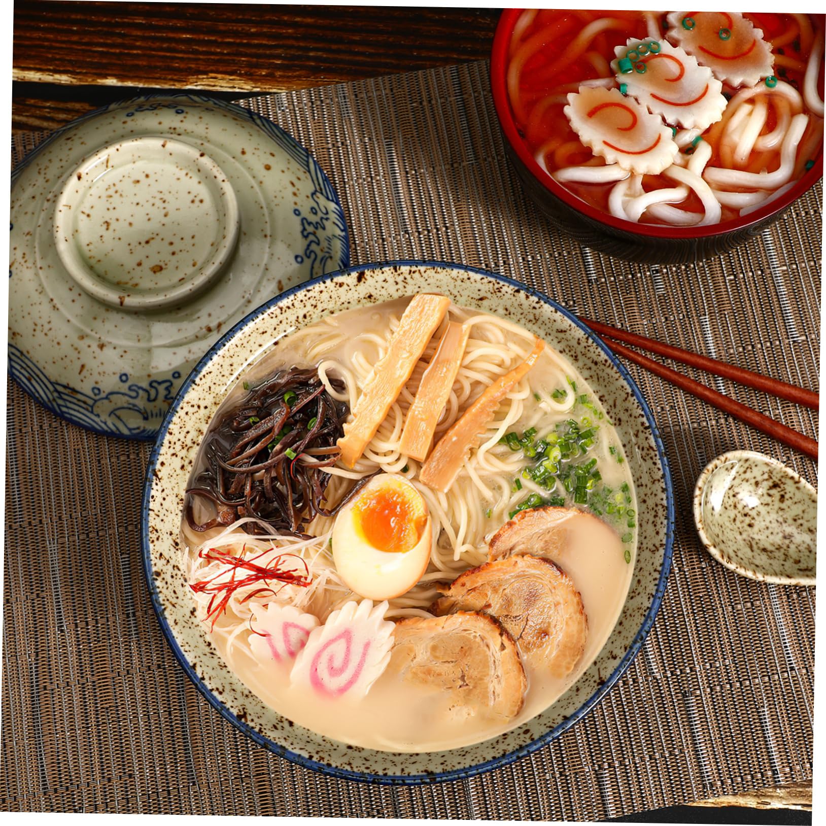 OUNONA Servierschalen Set mit Deckel Ramen-schüssel-set Keramik-nudelschüsseln Suppenschüsseln mit Essstäbchen und Löffel für Familienfeiern und Alltaggebrauch