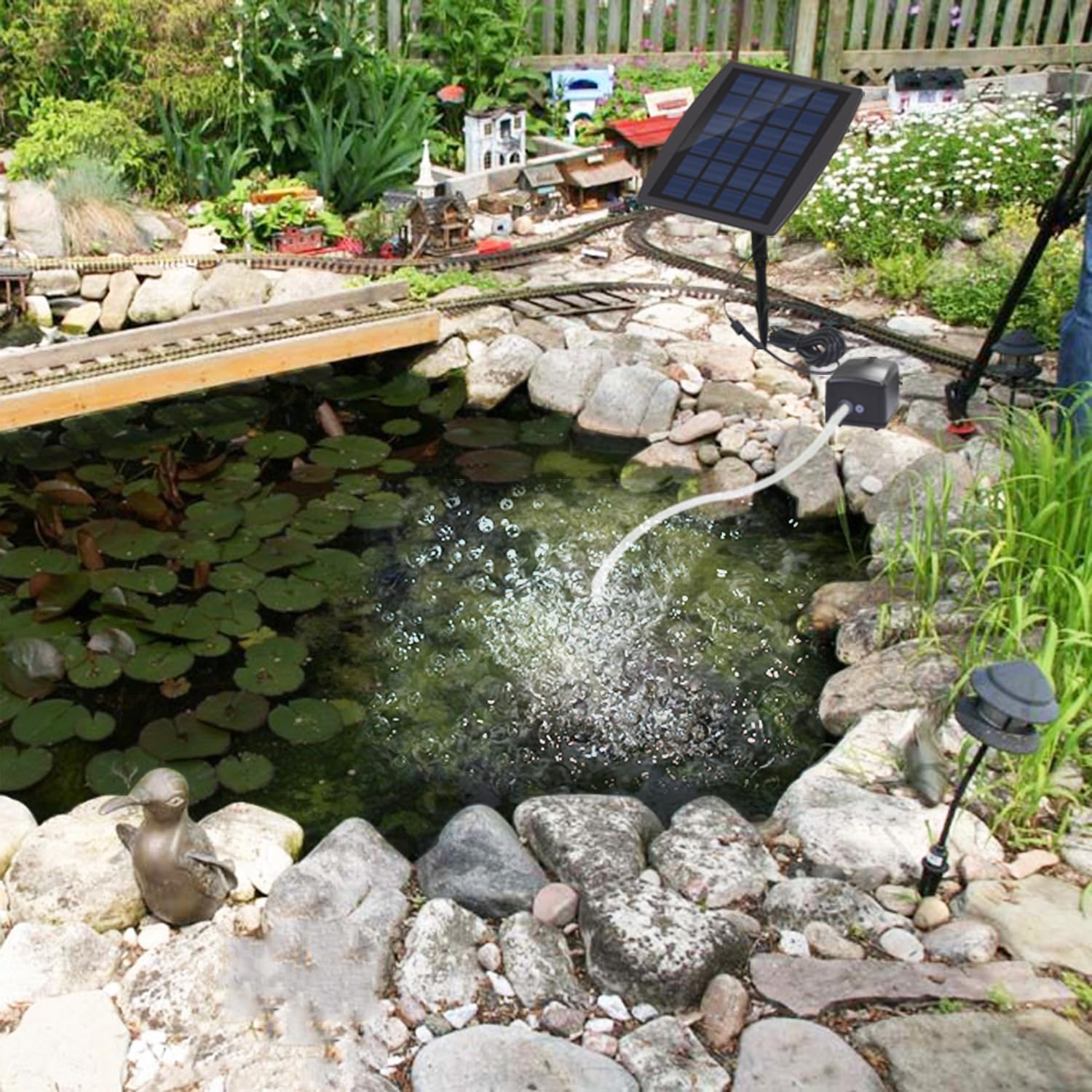 Bomba de Aire Solar 2.5W Oxigenador con Placa de Batería Piedras de Burbuja Línea de Aire para Tanque de Peces de Jardín Estanque Exterior Jardinería Circulación de Agua MY06