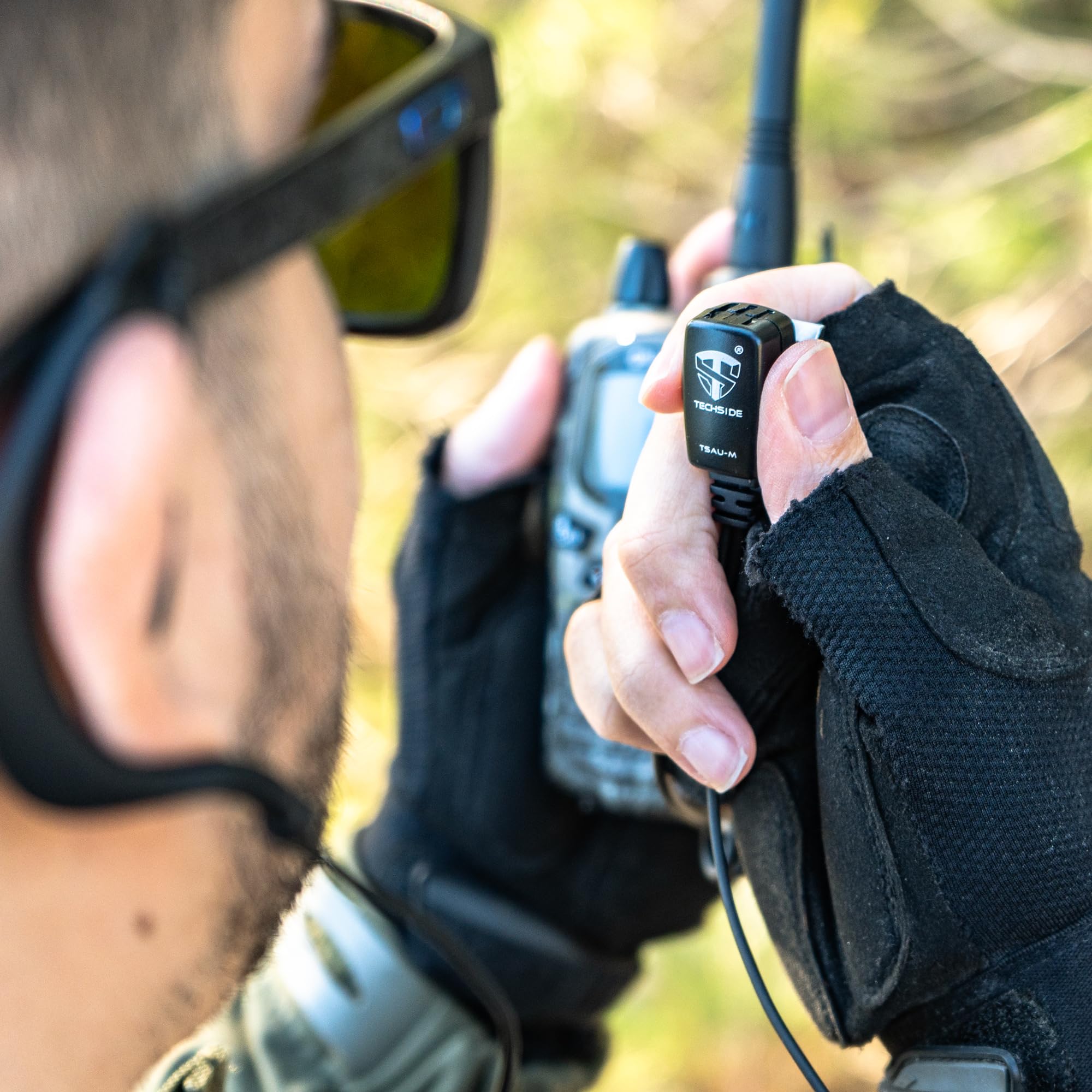 TechSide Micrófono Auricular Envolvente y Doble Cable en Espiral 2 Pin Midland | Radio Transmisora | Compatible con G7 Pro G8 G9 Pro M48 M99 XT30 XT50 XT70 | Vigilancia Seguridad Softair (2 Unidades) — view 6