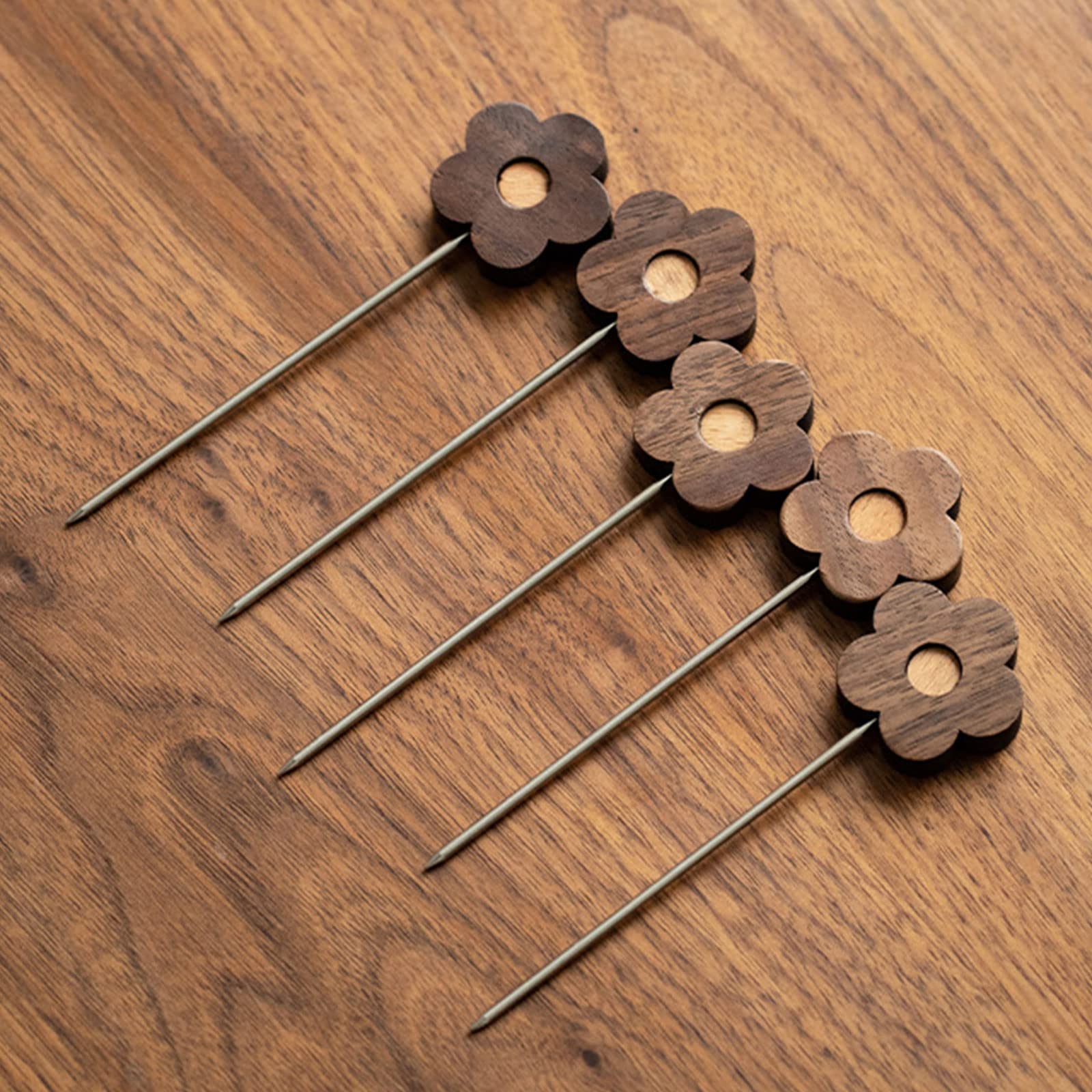 Solid Wood Fruit Forks Cartoon Fruit Signs Wooden Flower Shaped Fruit Forks Set Small Cake Forks for Kitchen Restaurants