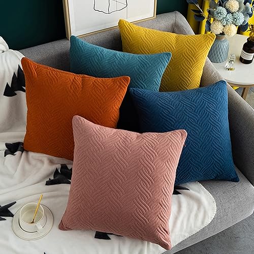 Miniatura 6 de QIYINQIN Paquete de 2 fundas de almohada rosas de 18 x 18 pulgadas, fundas de almohada decorativas acolchadas de terciopelo cuadradas de lujo para