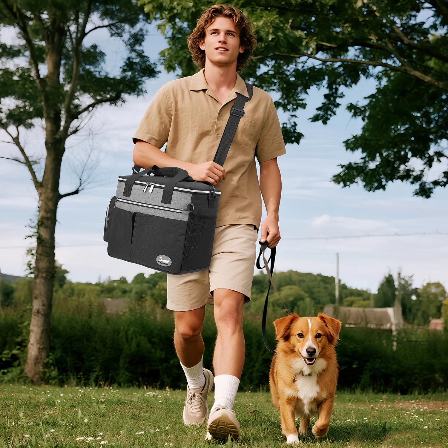 Bolsa de Viaje para Perros Portátil Kit Completo de Accesorios (7 Piezas) con 2 Bolsas para Comida +2 Cuencos Plegables + Alfombrilla +1 Bolsa de Golosinaspara para Uso en Exteriores, Negro
