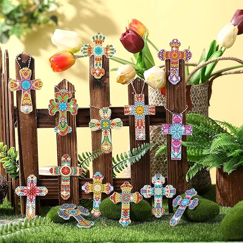 Miniatura 2 de Inbagi 15 piezas de llaveros de pintura de diamantes cruzados 5D DIY cruz diamante arte llaveros colgantes adornos para regalos de Pascua