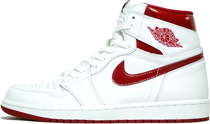 NIKE Air Jordan 1 Retro レッド/ホワイト 81Wm4S0FPiL._AC_SX675_.jpg