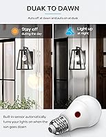 Vista 2 de Dusk to Dawn Light Sensor Bulbs, A19 LED Light Bulb with Automatic Auto On/Off Light Sensor, 5000K-Daylight, E26 Base, 900LM, 9W(60W Equivalent)