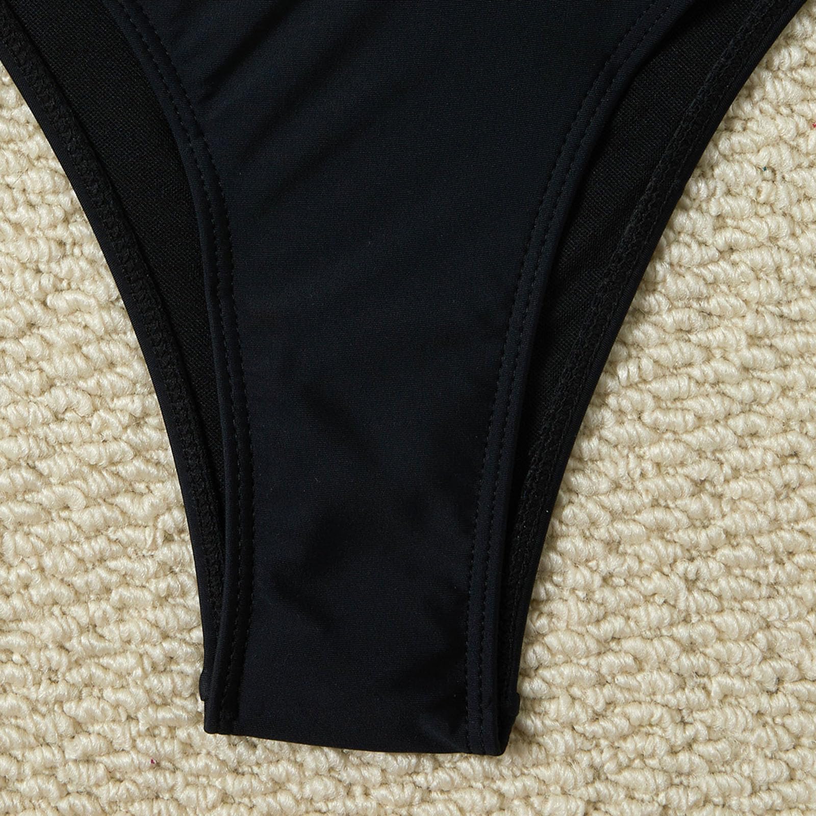 Generico Set Bikini con Top Monospalla, Costume Bagno Due Pezzi Donna, Nero, Doppia Catena in Metallo, Cinturino Regolabile, Asimmetrico, A Triangolo, Traforato