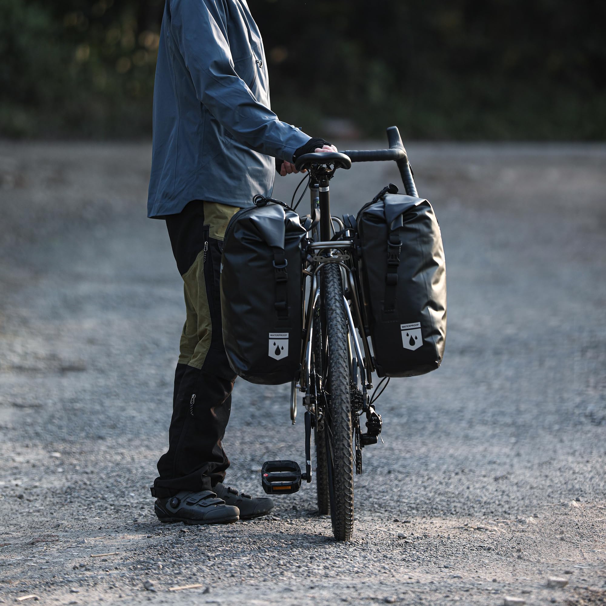 Bolsa de Bicicleta Rhinowalk Bolsa de Alforja de Bicicleta Impermeable de 25L para Portaequipaje de Bicicleta Bolsa de Sillín Bolsa de Hombro Bolsa de Alforja para Laptop Bolsa de Bicicleta Accesorios