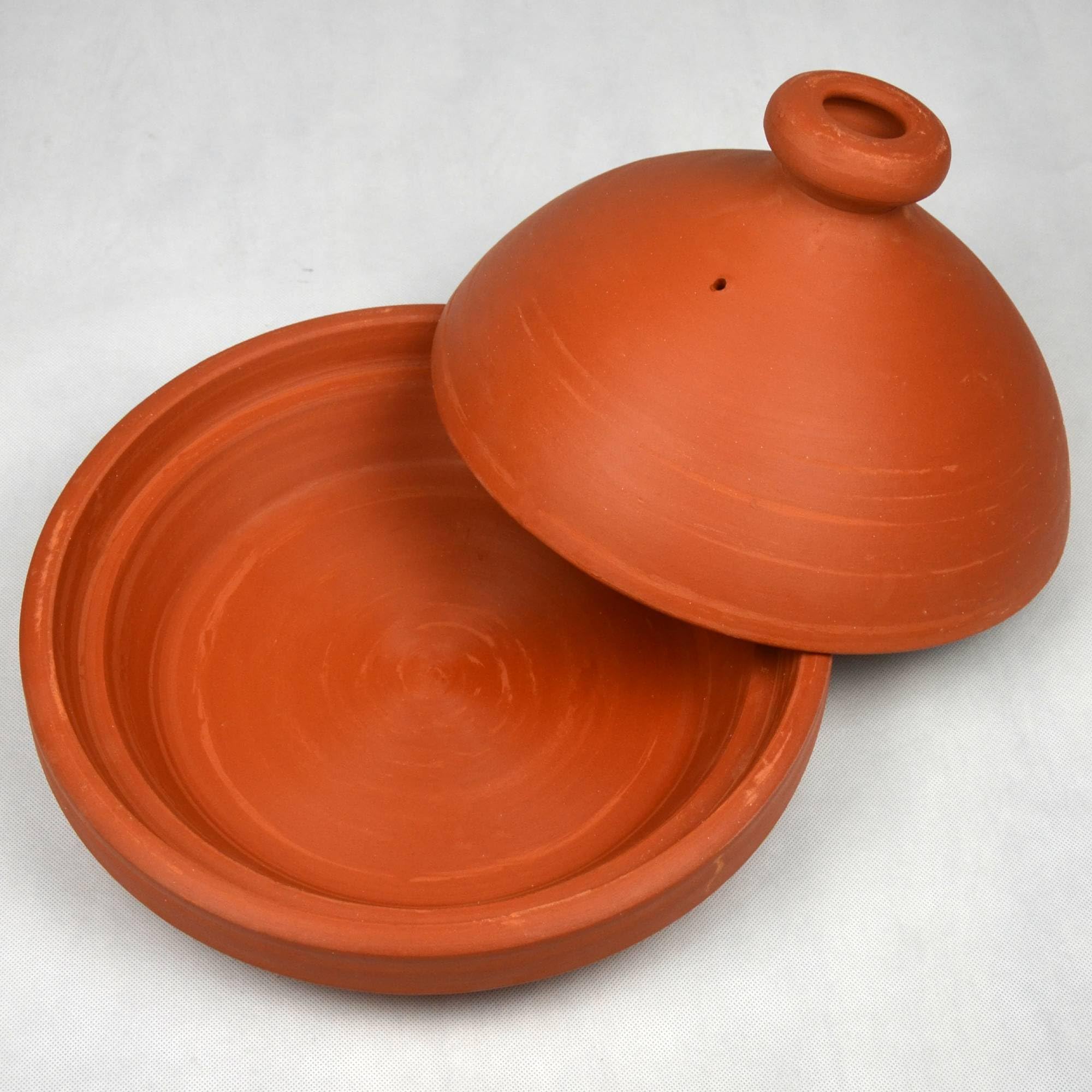 L'ORIENT Marokkanische Tajine, Original Tontopf aus Marokko, Kochtopf Ø 35cm, Schmortopf Unglasiert, Tontopf zum Kochen für 6-8 Personen
