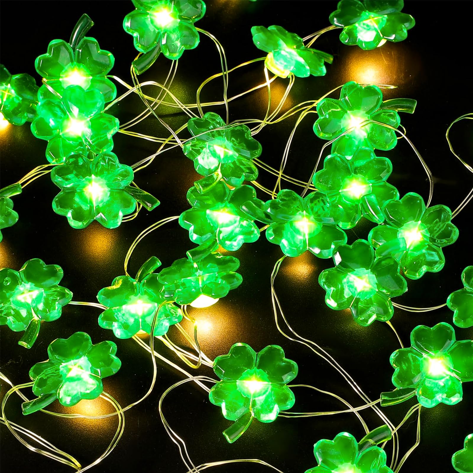 ENLACE Clover Leaf Fairy Lights, Green, 3 m, 30 LED, Micro Clover Leaf Wire Fairy Lights, Battery Operated, Lucky Clover Fairy Lights for St. Patrick's Day, Bedroom, Party, Christmas Decoration