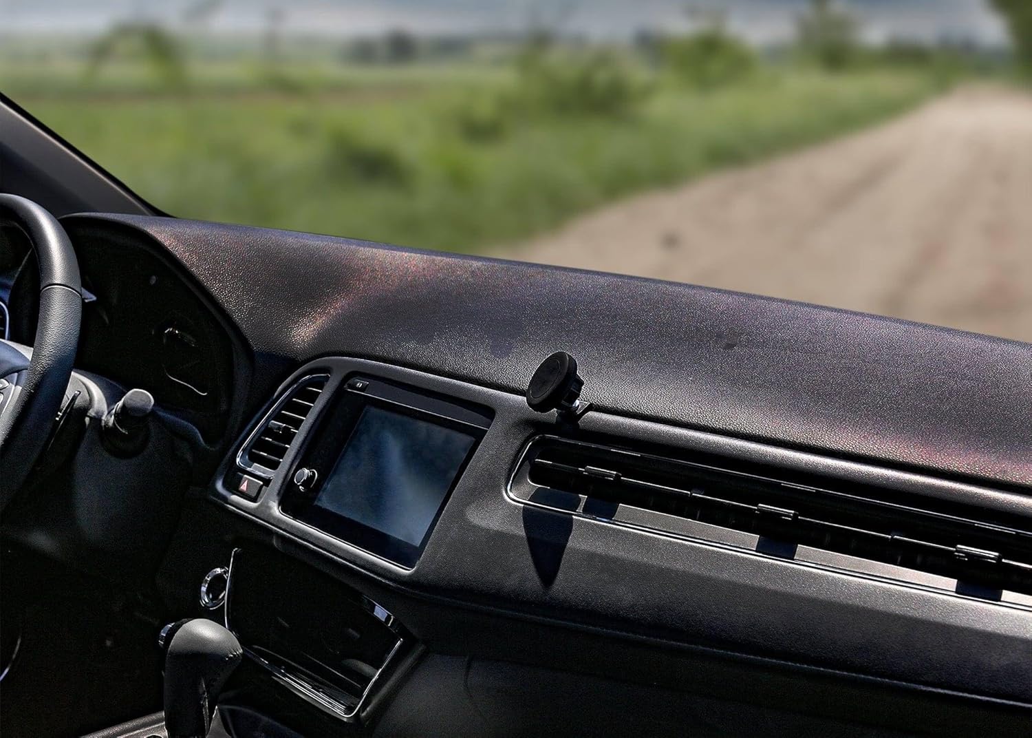 Course Motorsports DirectFit Phone Mount: Honda HR - V (2015-2022) - Right - Wireless Charger Compatible with MagSafe - QI1
