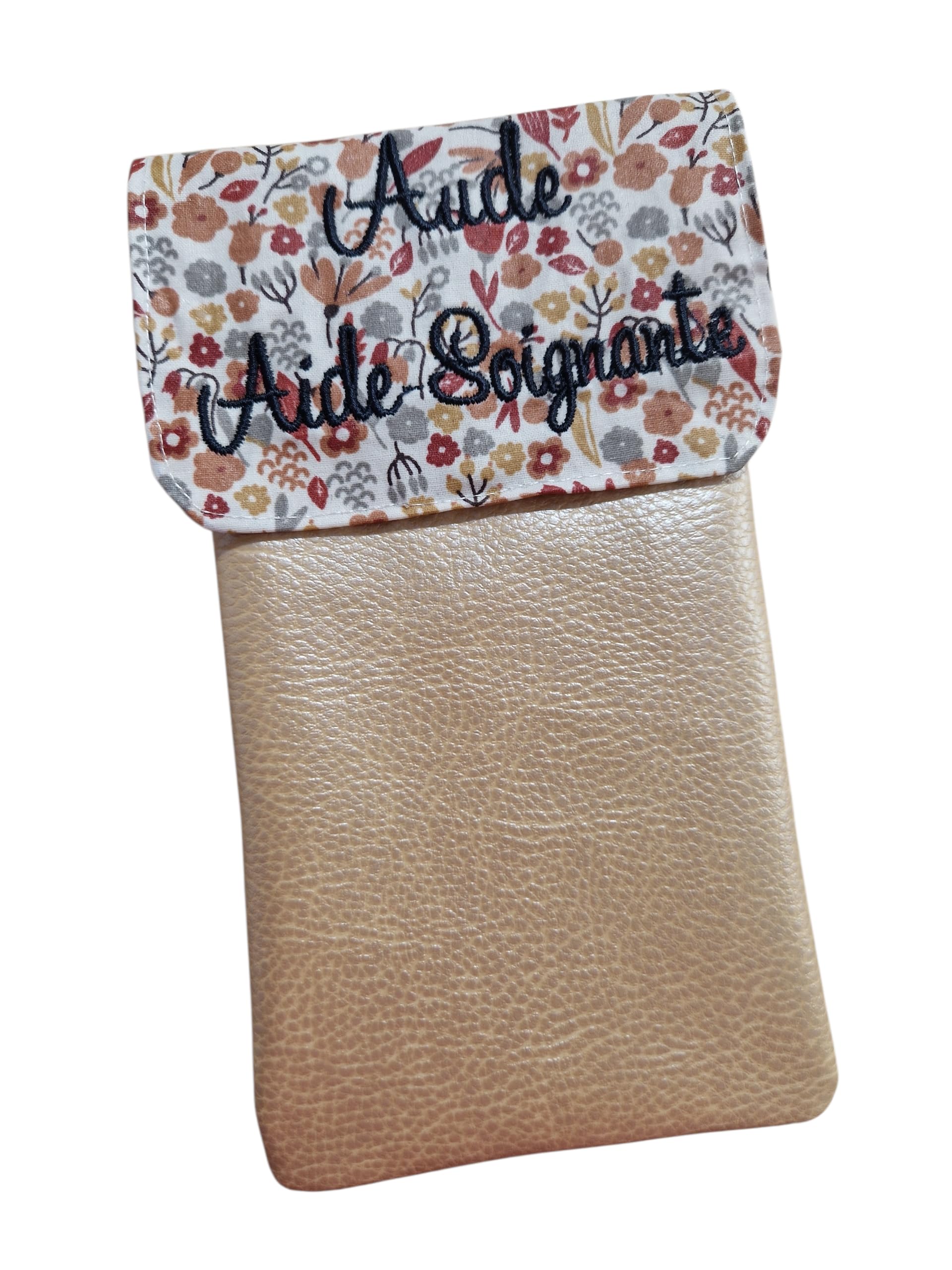 Générique pochette soignant/infirmière/AESH/puéricultrice/maitresse/medecin. Pochette aimantée, personnalisée, à crayon, ciseaux,blouse