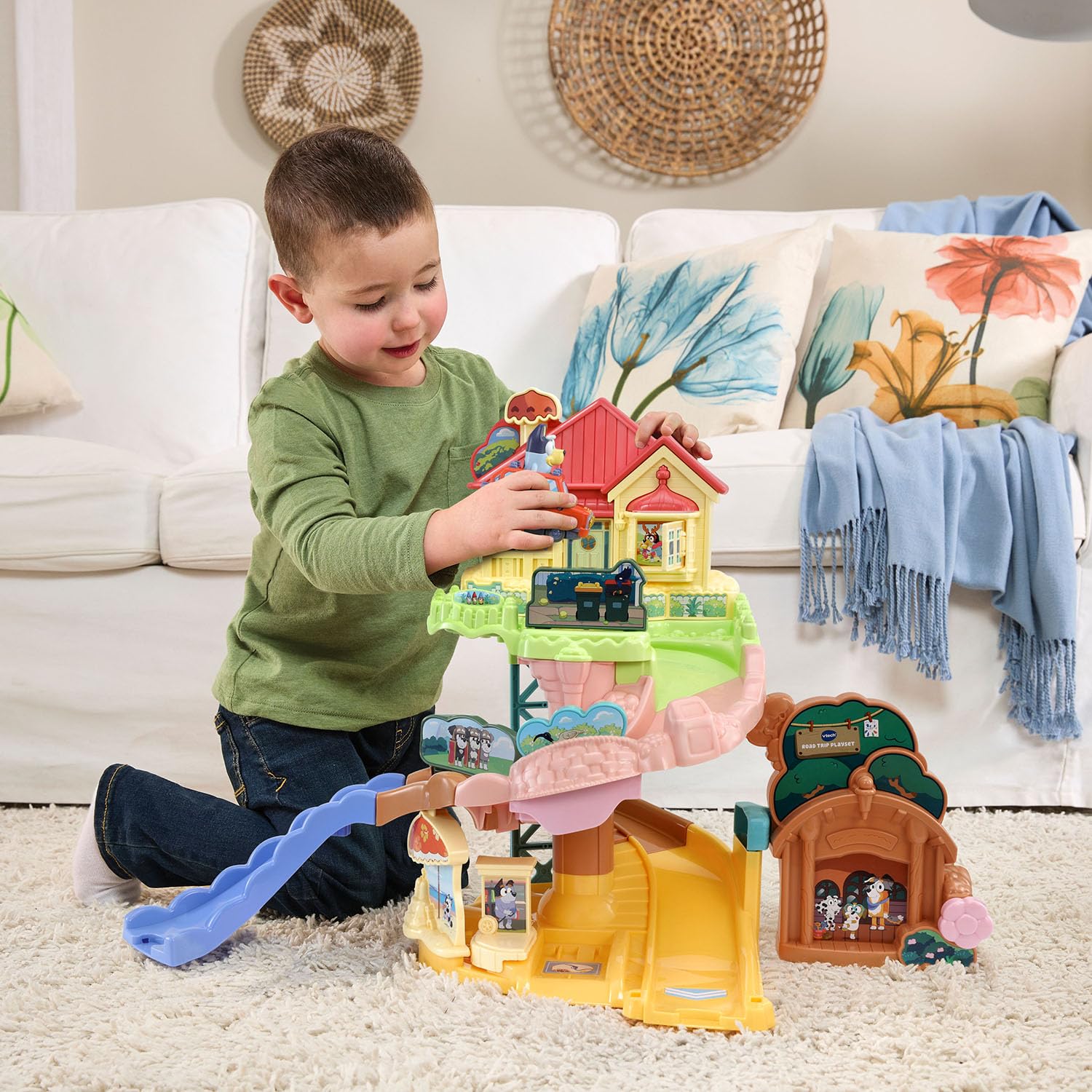 VTech Bluey Road Trip Vehicle Playset