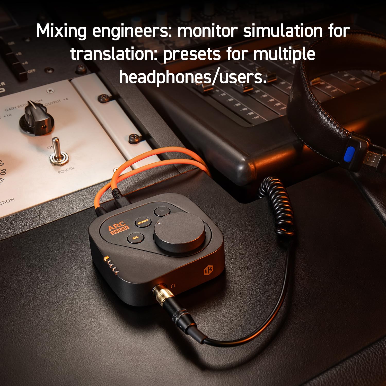 IK Multimedia ARC ON·EAR, Kopfhörer-Korrektursystem (Standalone-Kalibrierung, Studiosimulation, High-End DAC & Amp, tragbare Mixing-Lösung, integrierter Lithium-Akku)