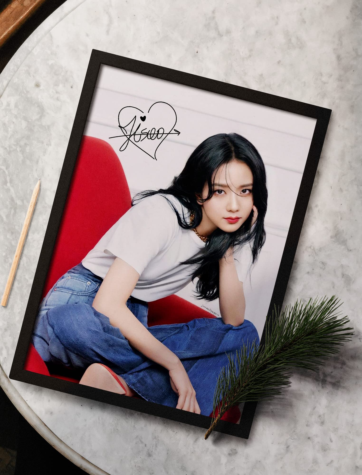 セール中…ジス直筆サイン入り2Lサイズ写真…Jisoo…BLACKPINK…③ SINCE 7 STORE Blackpink Jisoo Framed Poster (8x12 inches) for