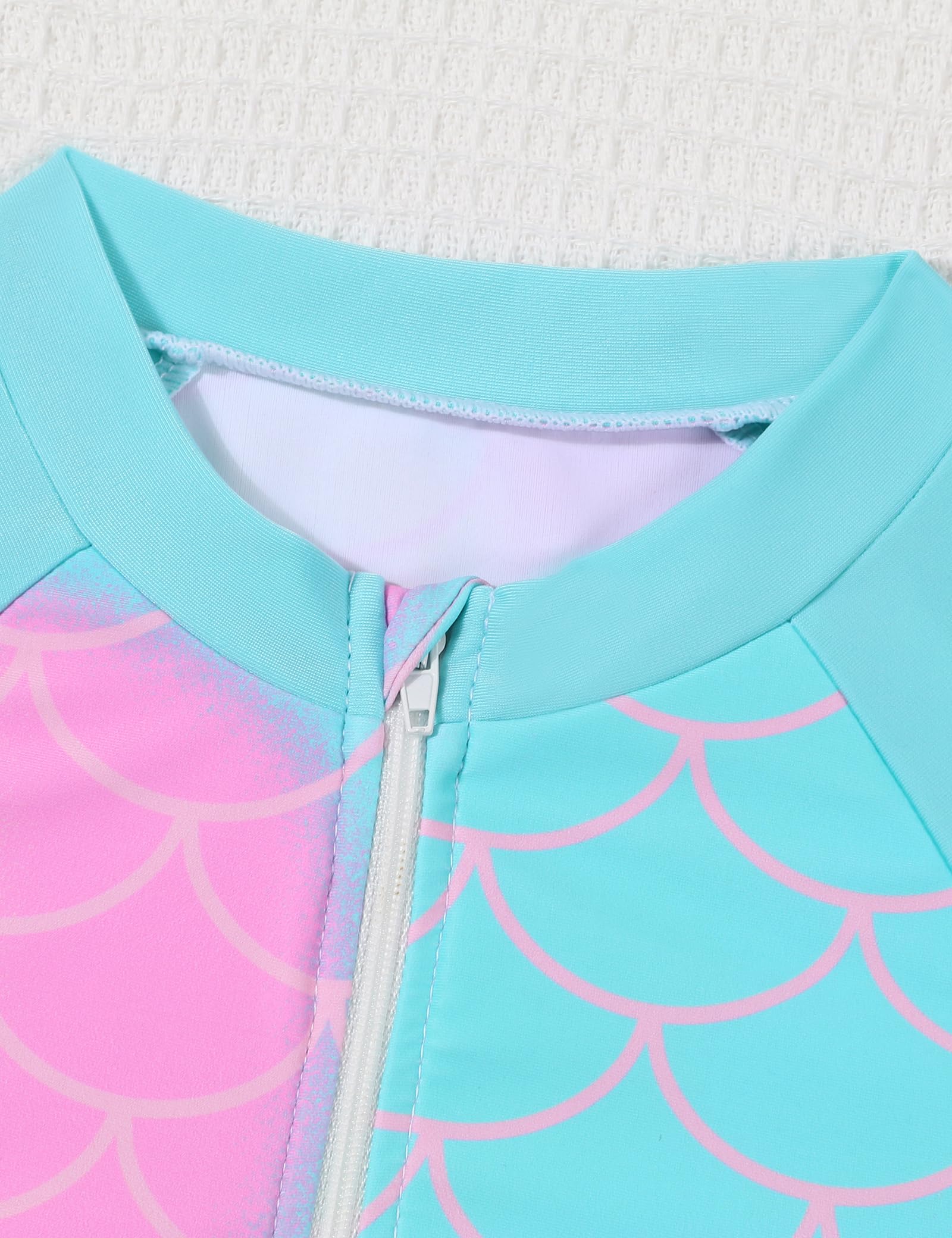 Maillot de Bain à Manches Longues pour Filles Maillot de Bain à Volants Protection Solaire UV Maillot de Bain 2 pièces pour l'été 3-10 Ans