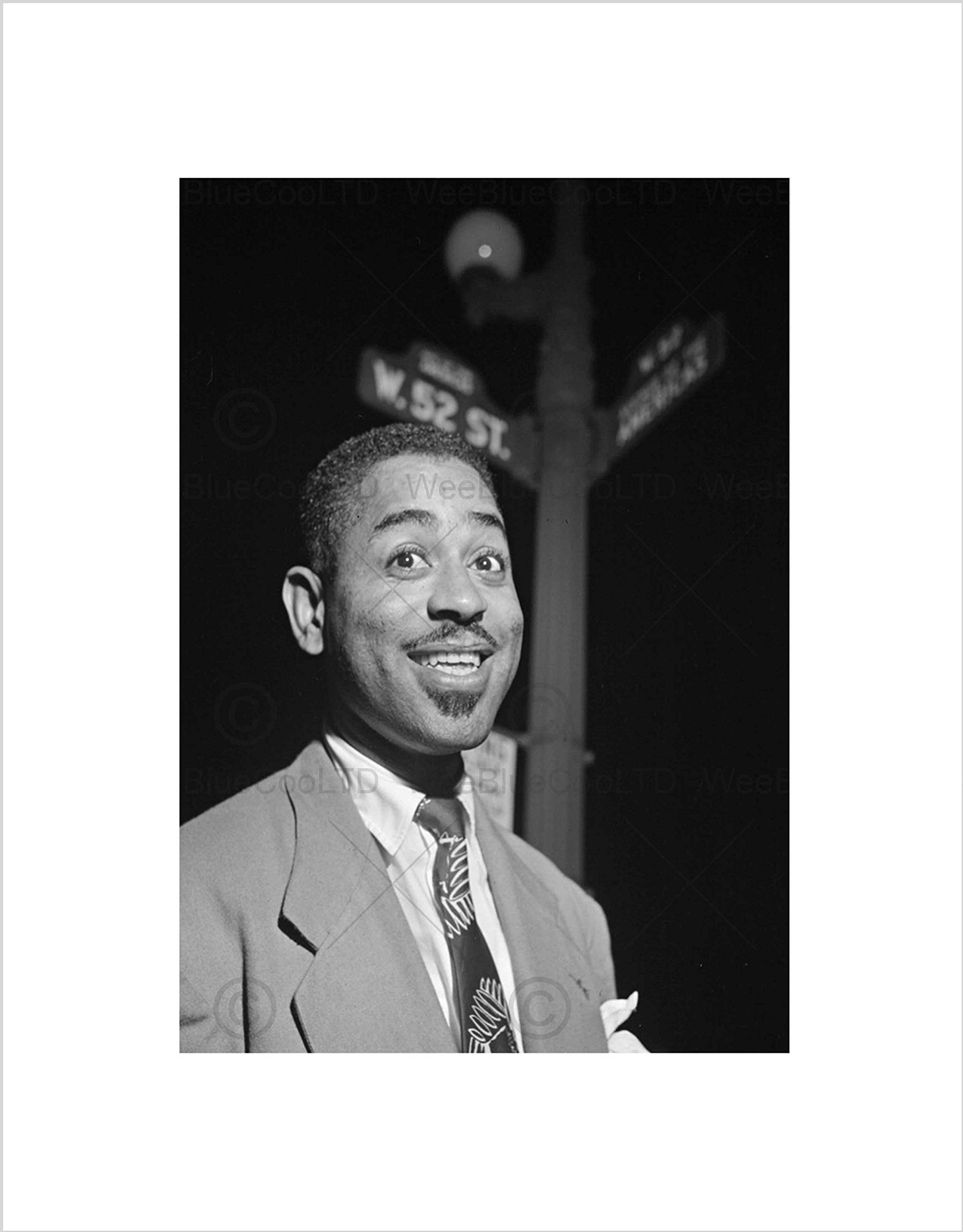Wee Blue Coo VINTAGE PORTRAIT JAZZ MUSIC LEGEND DIZZY GILLESPIE FRAMED ART PRINT B12X3774