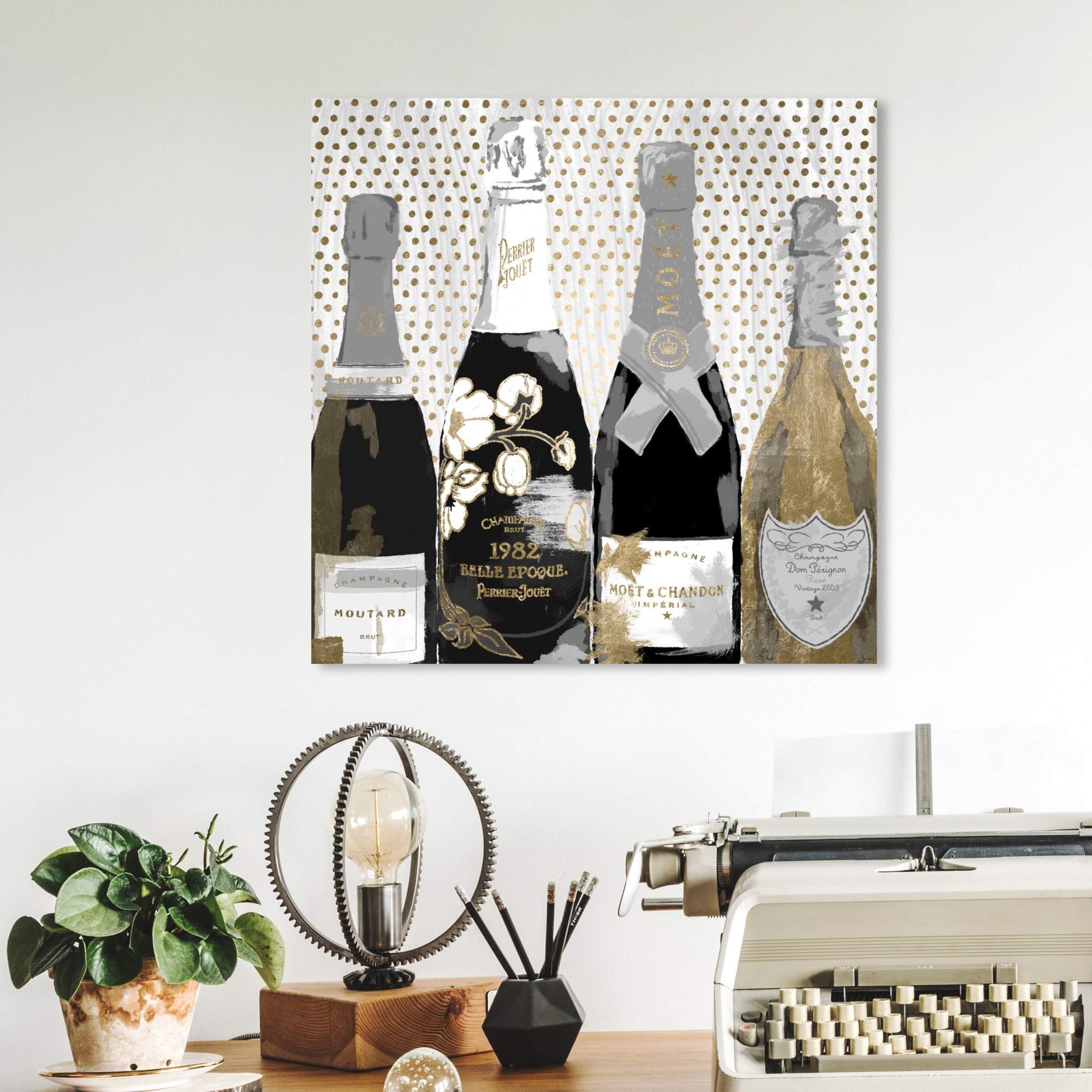 Amazon.co.jp: Oliver Gal Artist Co. Pass the Bottle Night