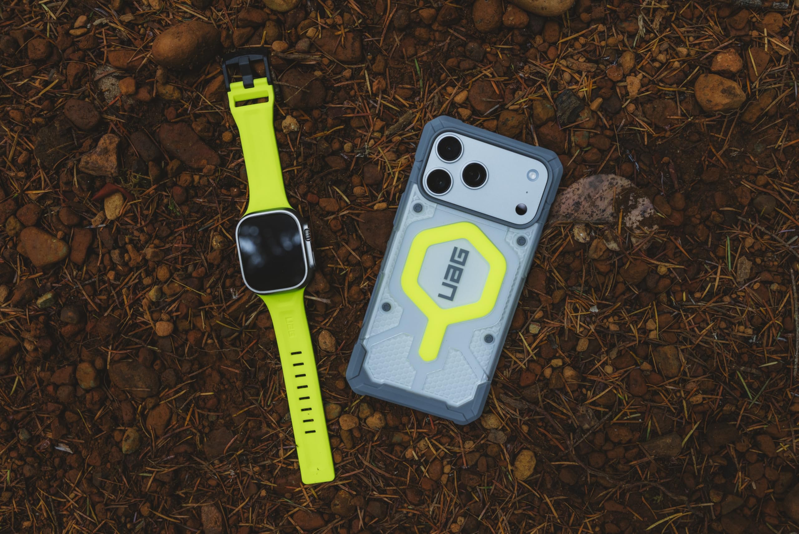 Urban Armor Gear Pathfinder MS Case Compatible con Apple iPhone 17 Pro Funda (Carga inalámbrica/magnética, protección contra caídas estándar Militar) neón Activo