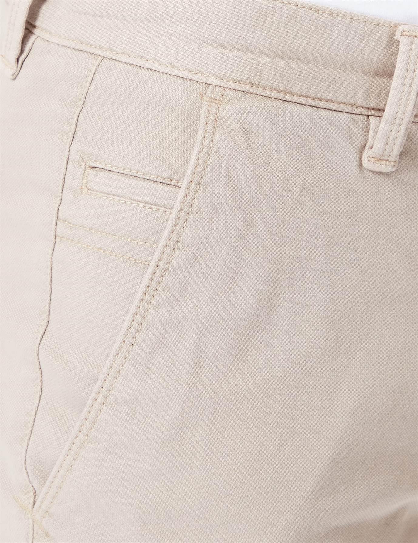 Marc O'Polo Herren Chinohose mit Stretch-Anteil Shaped Fit