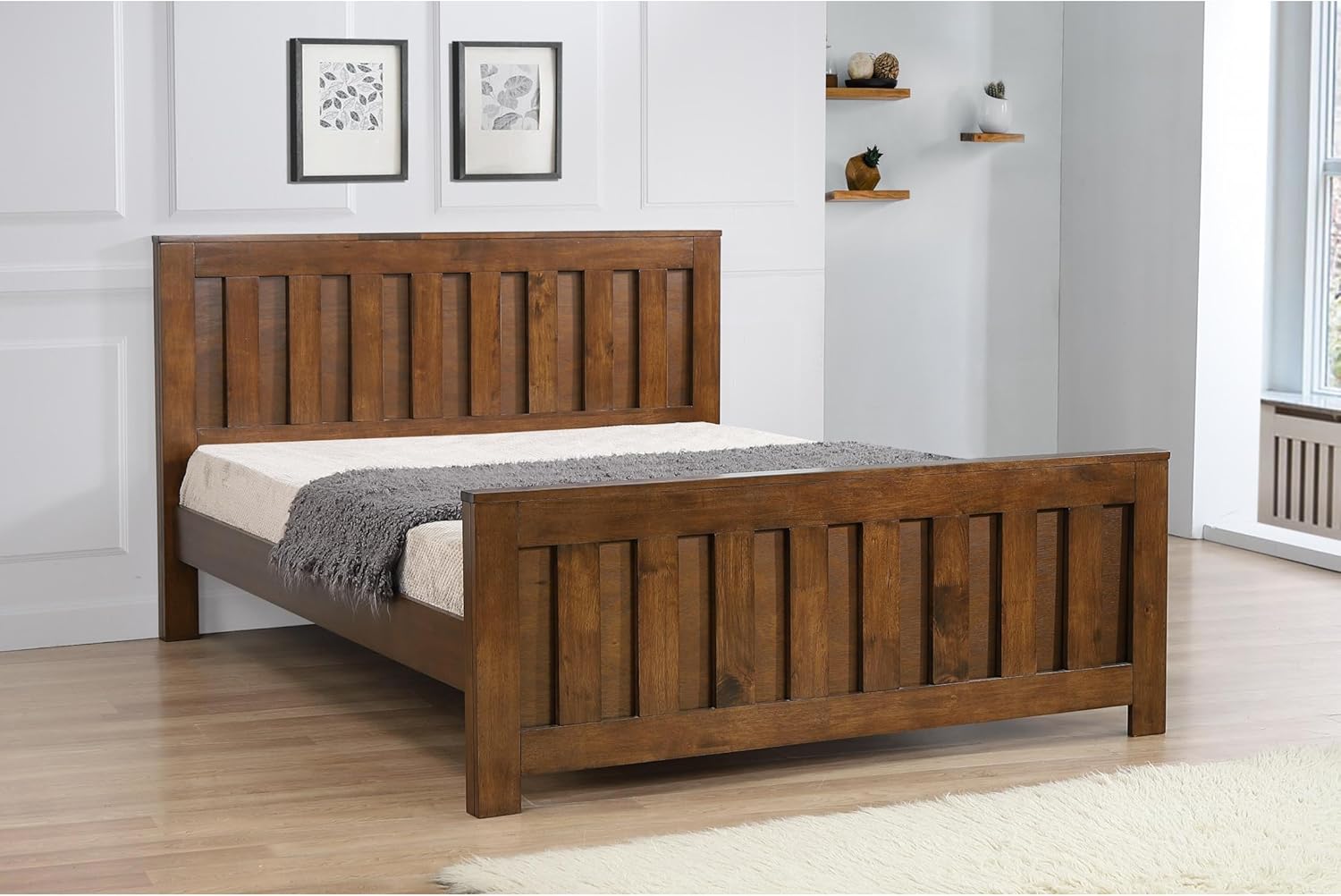 Kelsey Stores Maxfield Chunky Solid Wood 4FT6 Double 5FT King Size Bed