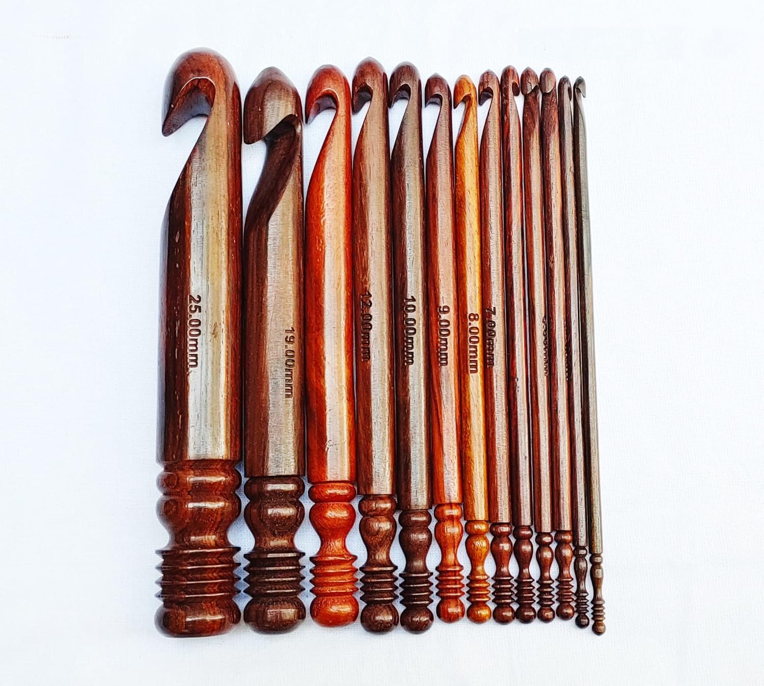 Set of 15 Piece Wooden Crochet Hooks Soft Grip Hooks for