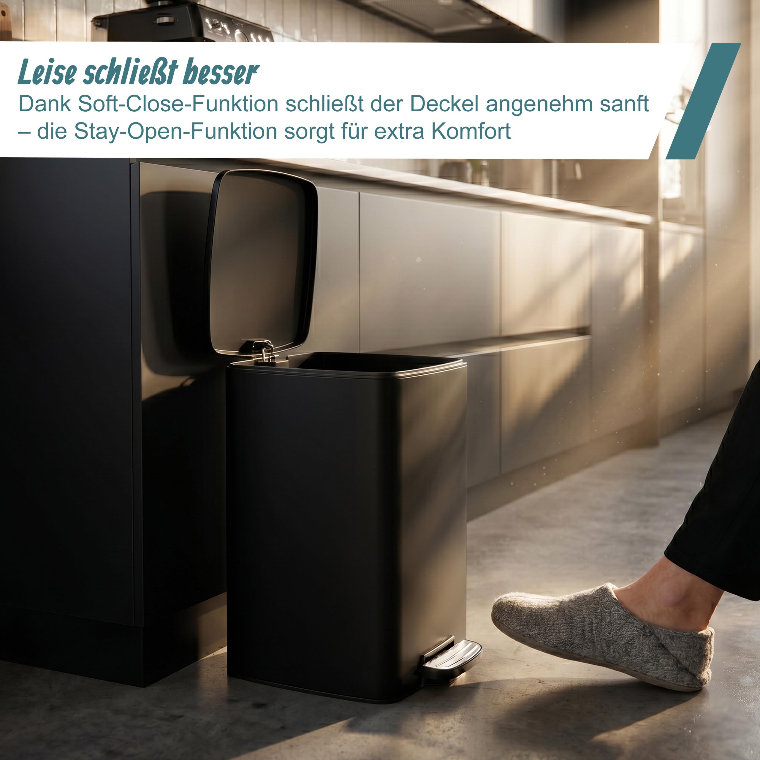 Relaxdays Mülleimer Küche, 30 Liter, Absenkautomatik, schwarz | entnehmbarer Inneneimer, mattes Metall, eckiger Treteimer