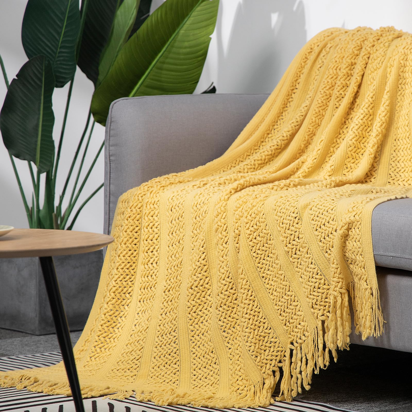 Knit Throw Blanket for Couch Farmhouse Lightweight Soft Cozy Throw Blanket with Fringe Decorative Rustic Small Lap Blanket Throws and Blankets for Bed