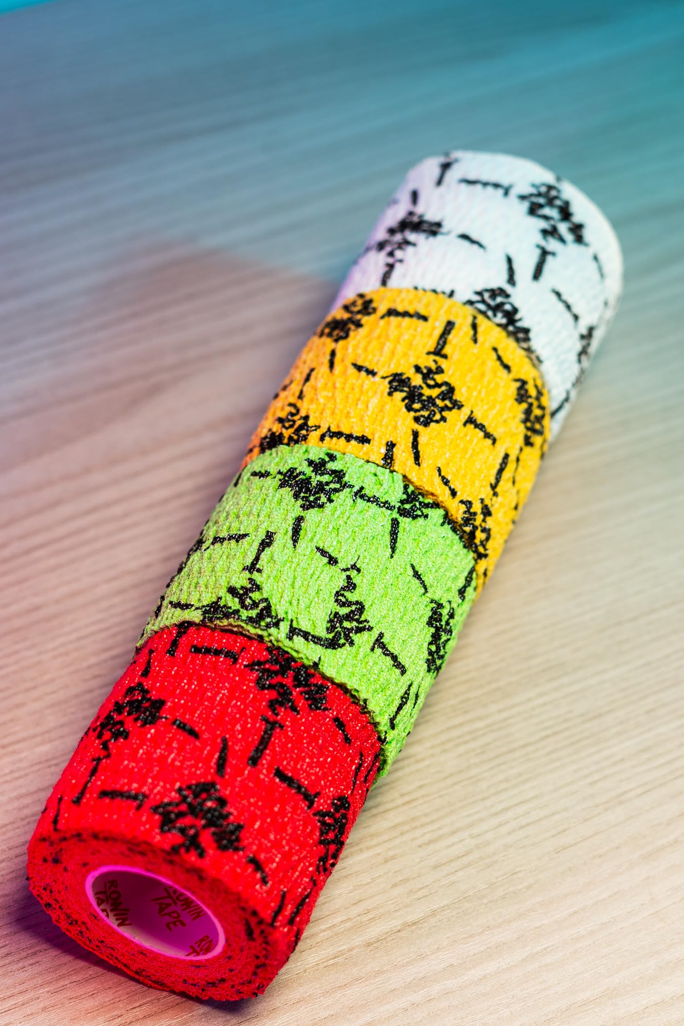 RoninTape® Katana Tape Elastico per Pollici e Dita Grip Estremo per Hook Grip wod e Sollevamento Pesi Ultra Resistente Antisudore Ipoallergenico Confezione da 4 Nastri