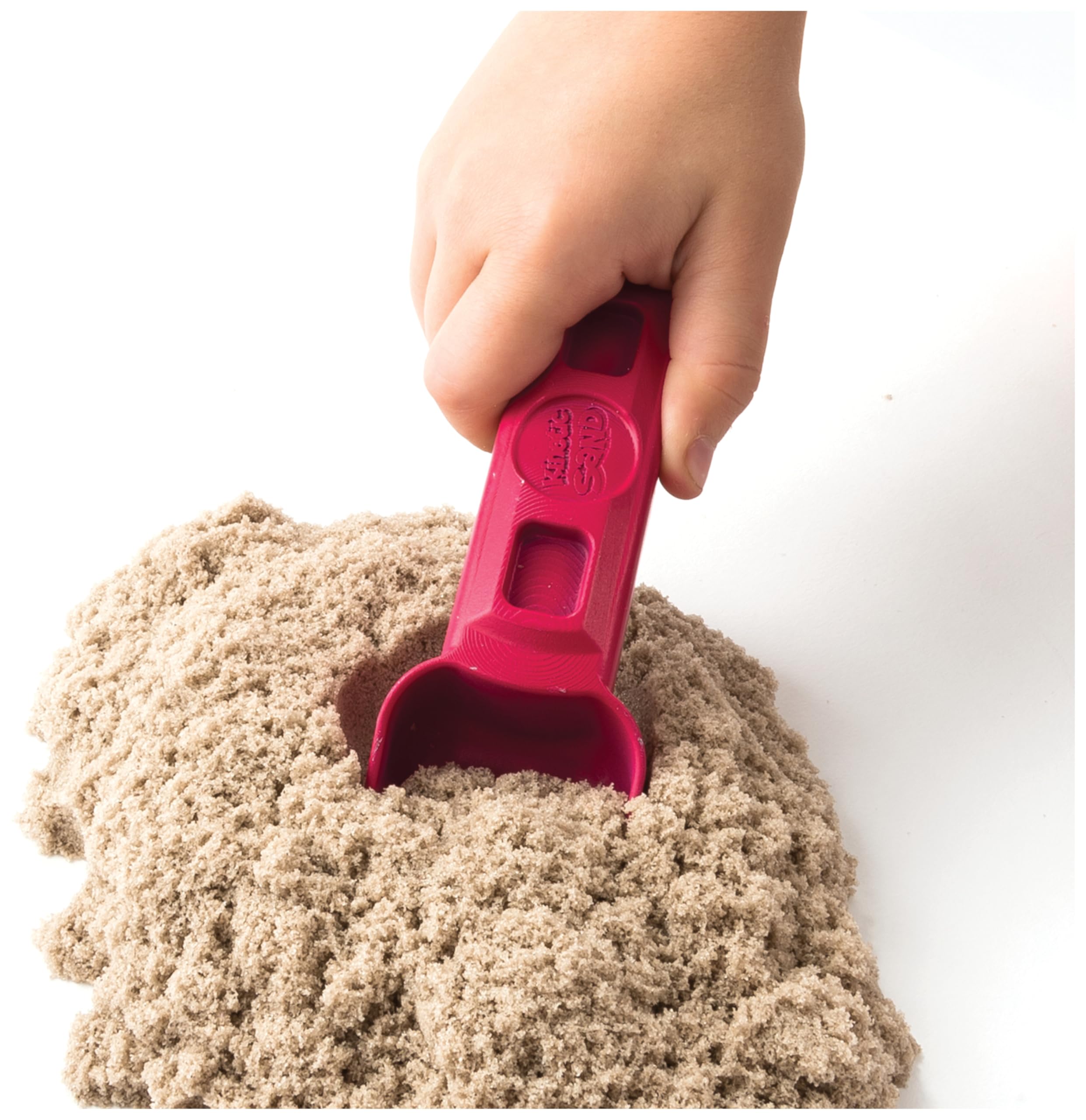 Kinetic Sand Valigetta Sempre con Te Sabbia cinetica 900gr Sabbia magica Sabbia colorata marrone 5 formine e 2 accessori Giocattoli per bambini e bambine 3 anni