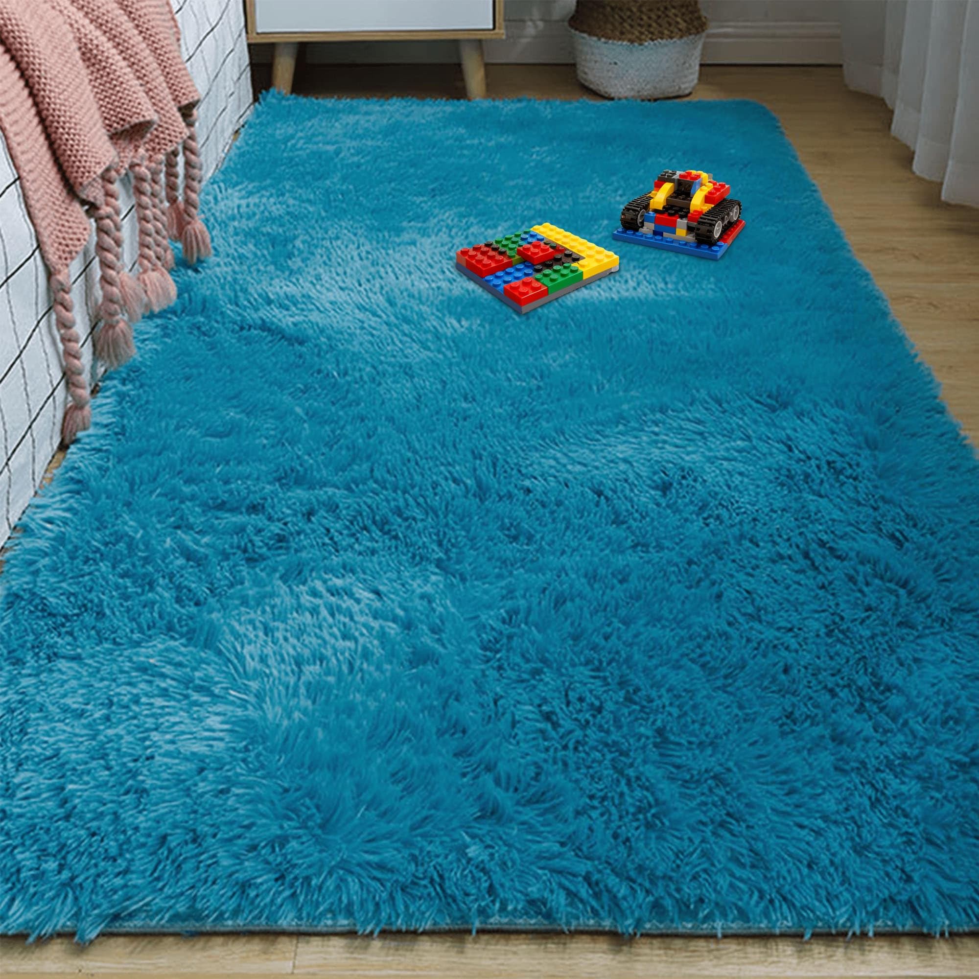 Tapis de chambre adulte bleu shaggy 160 x 330 cm pour créer un coin cosy