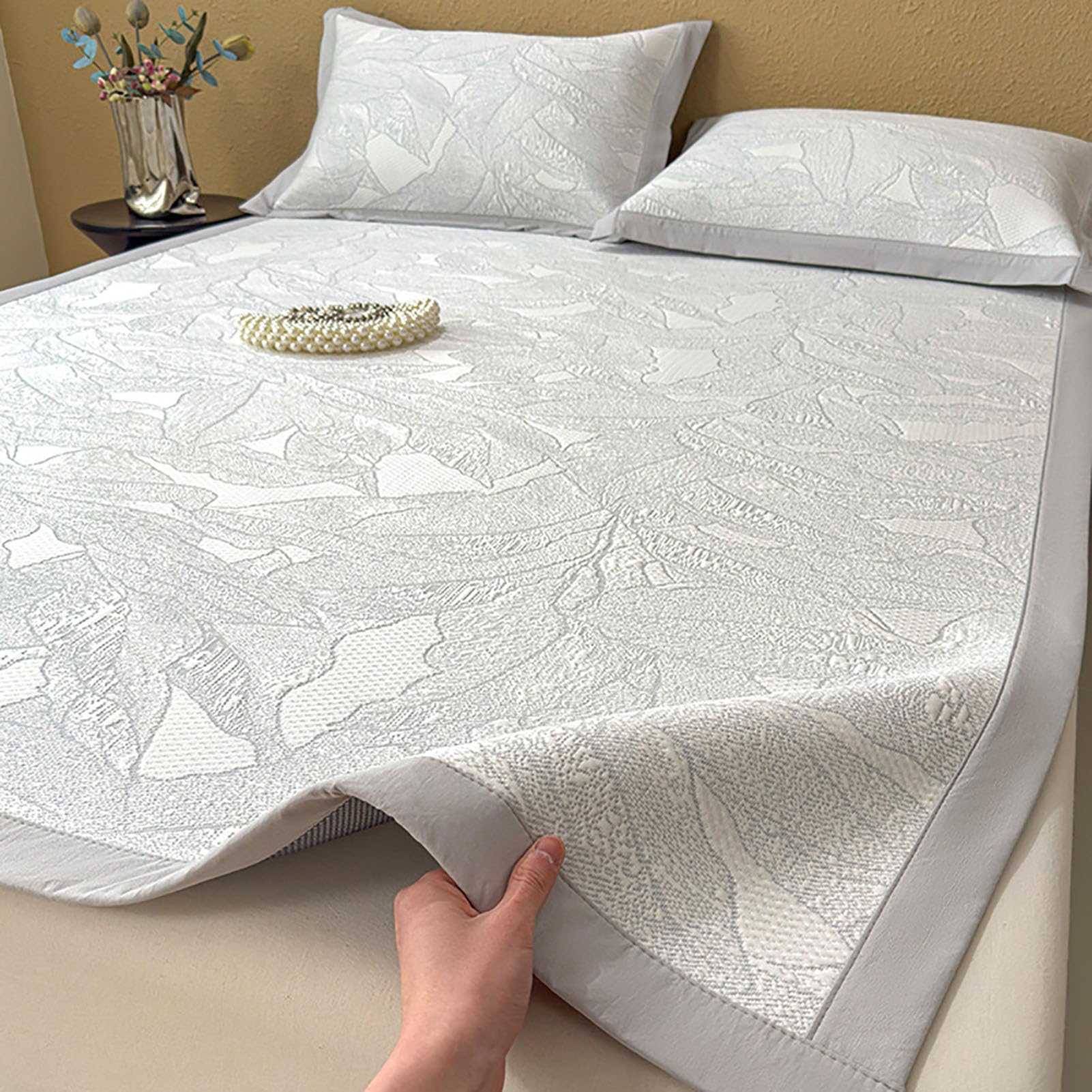 TBATM Cooling Breathable Blanket with Pillowcases