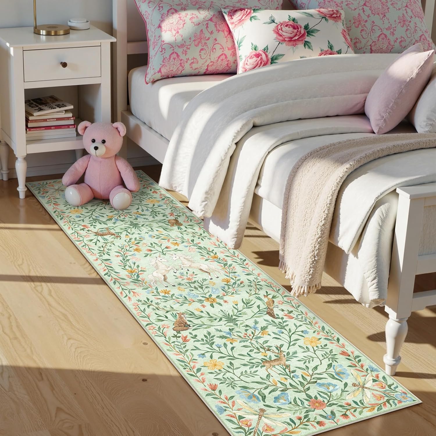 STARUIA Washable Runner Rug Clearance, 2x6 Green Runner Rugs for Hallway, Non-Slip Kitchen Runners, Vintage Unicorn Floral Soft Low Pile Non-Shedding Carpet for Entryway, Bedroom, Bathroom(Sage Green)