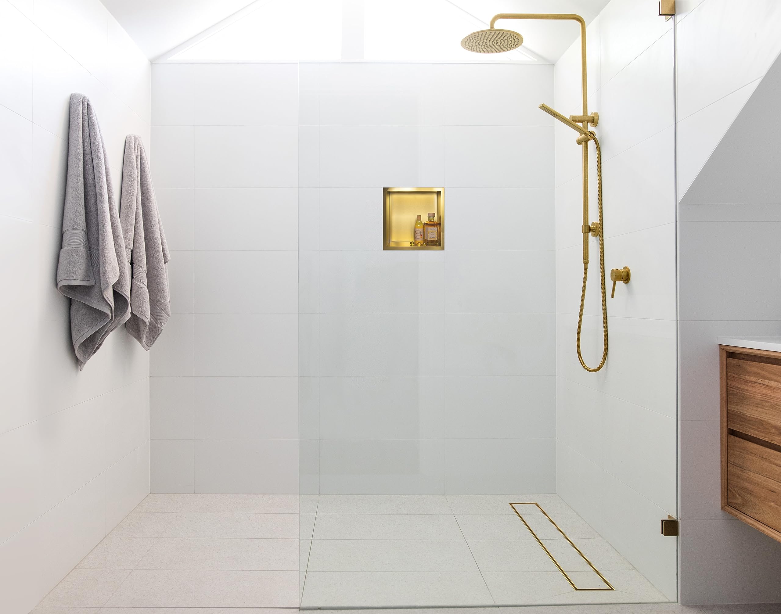 WALL-BOX ONE Nicho de Ducha de Pared de Acero Inoxidable Dorado, Impermeable, Instalación de Nicho Flexible 30x30x7cm, Nicho para Utensilios de Baño, Sin Azulejos,