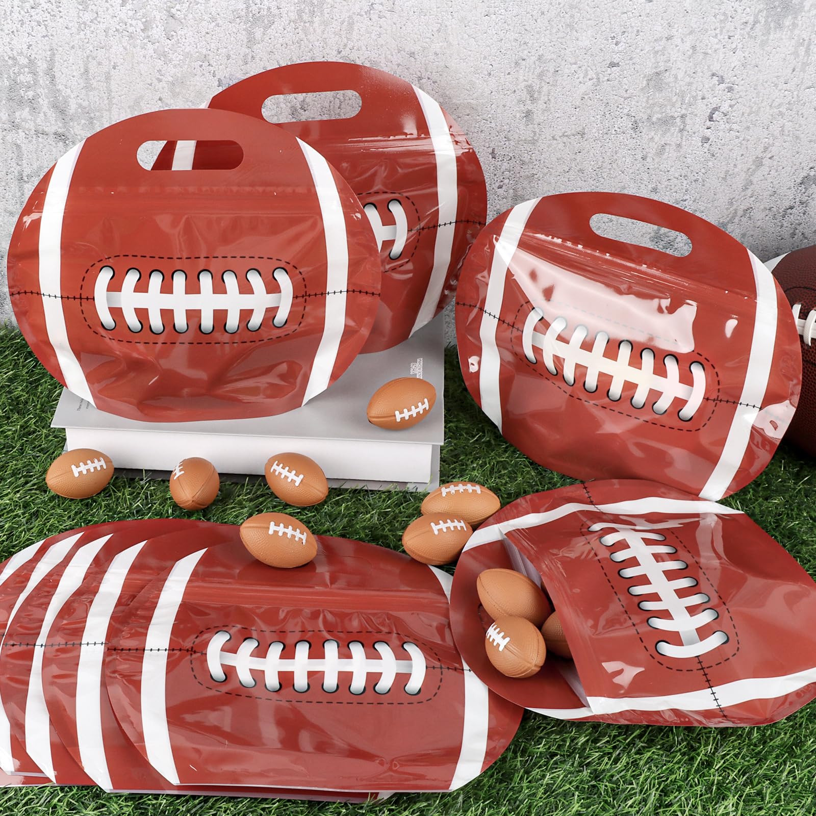 Hxezoc 25 PCS Football Goodie Bags with Handle Sealed Stand-Up Treat Candy Bags Sport Snack Bags for Boys Kids Football Theme Birthday Party Decoration Supplies