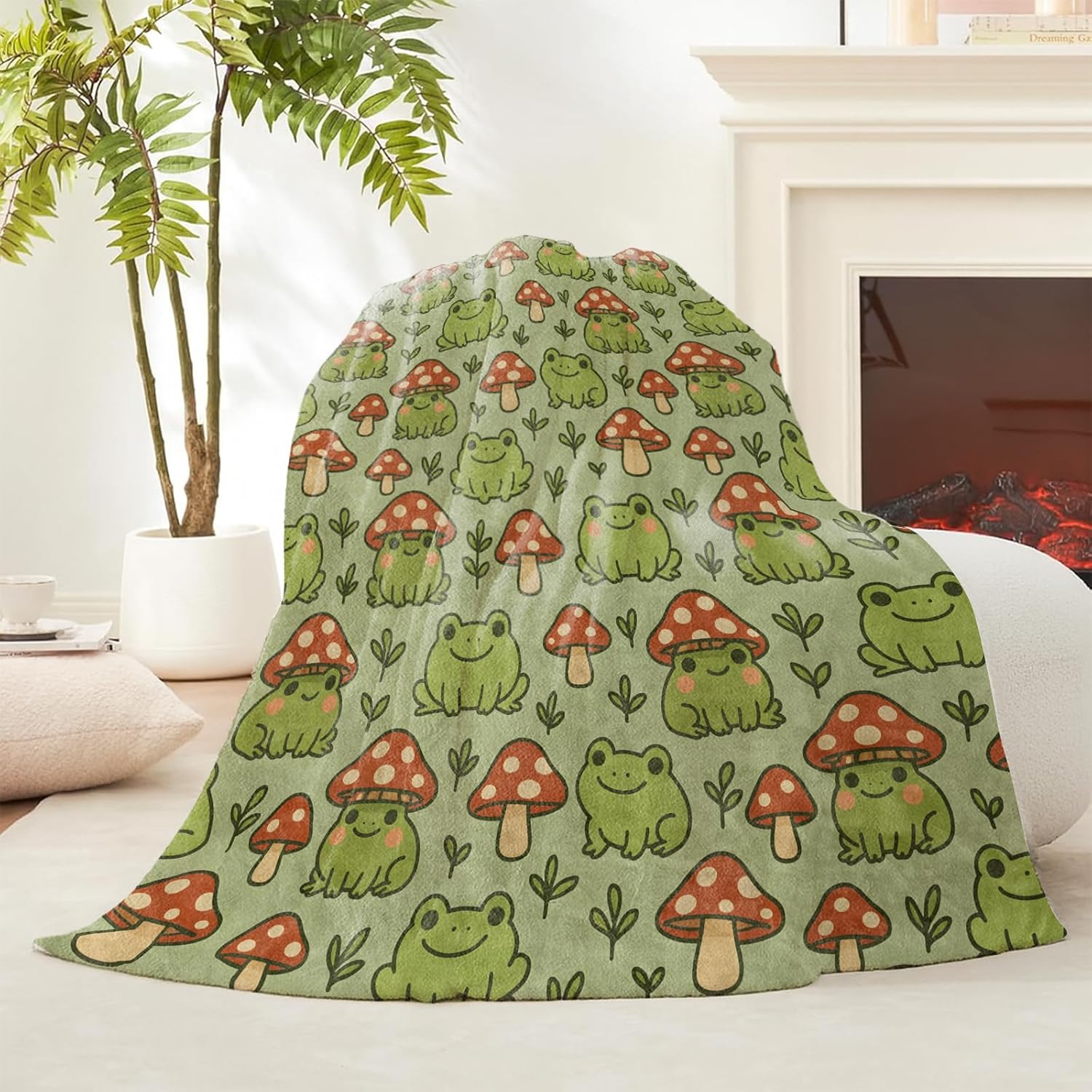 Cute Frog and Mushroom Throw Blanket, Gifts for Kids Girls, Green Frog Flannel Blankets for Travel Camping Sofa Living Room Decor, Fuzzy Warm Soft for Women Men Adults 50x60 in