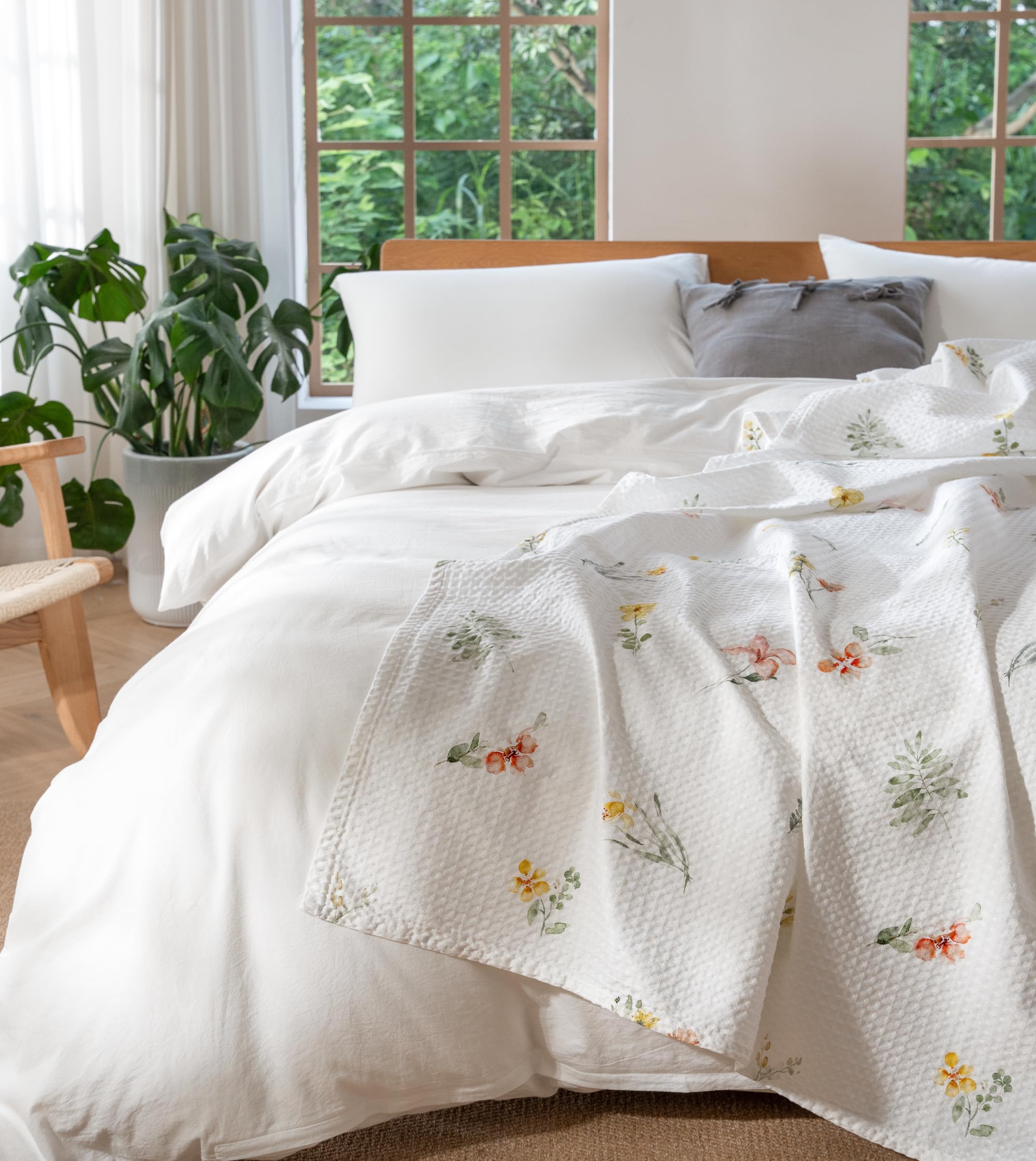 CHUFFED 100% Cotton Waffle Blanket 150x200cm Soft Lightweight Throw Blanket for All Season Flower Floral Printed Blanket Layer for Couch Bed Sofa Twin/Double Size-White - Image 2