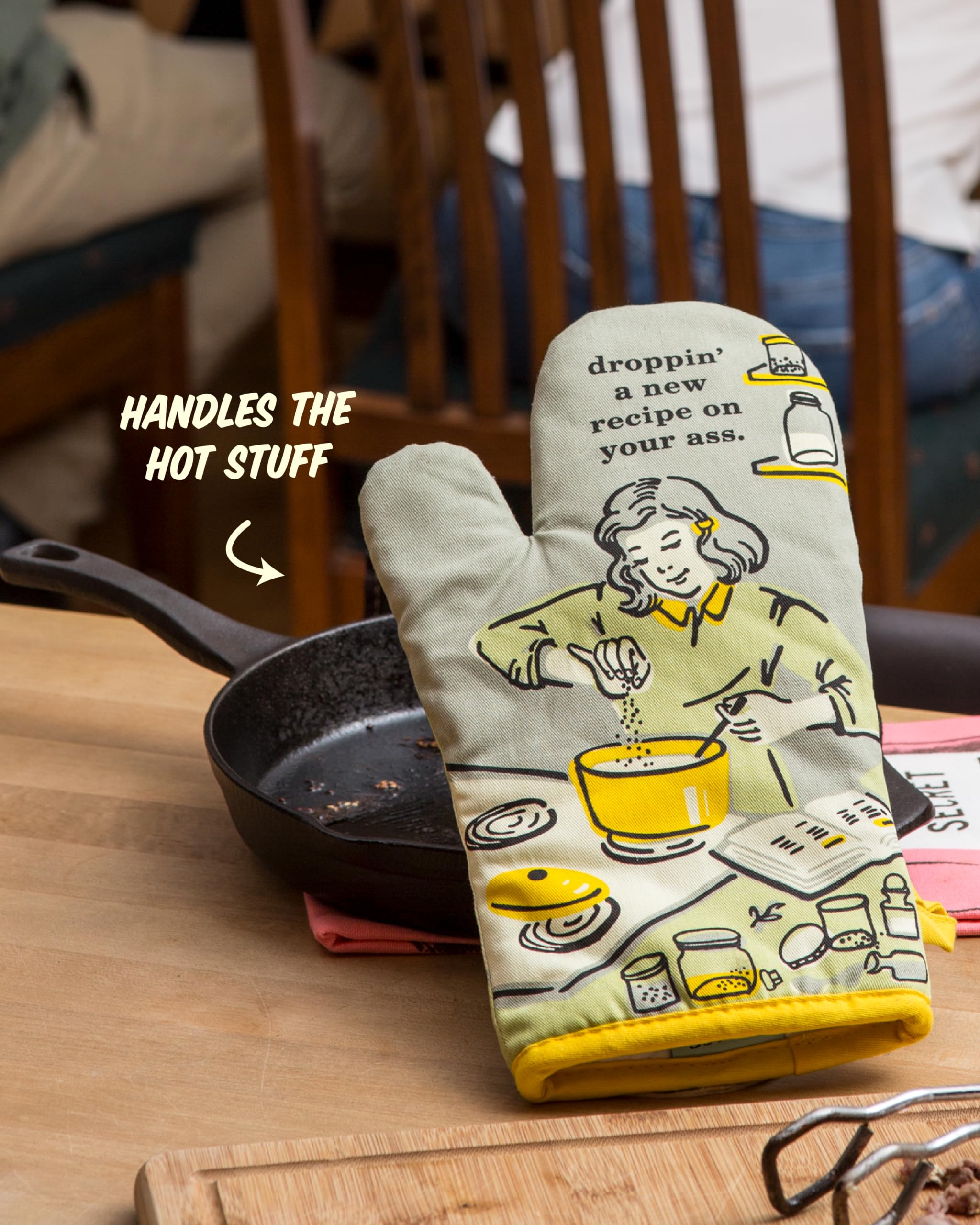 (Droppin' A New Recipe On Your A-s.) - Blue Q Oven Mitt Droppin' a New Recipe, Grey/Yellow, One Size