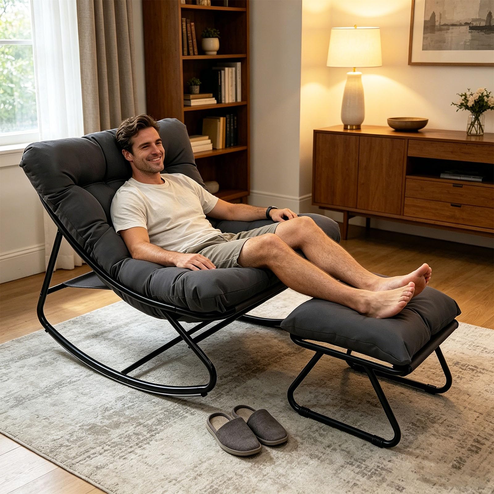 Rocking Chair avec Repose-Pieds, Fauteuil à Bascule avec Coussin, Chaise a Bascule d'Intérieur et d'Extérieur, Charge 150kg, pour L'ExtéRieur,L'IntéRieur,Le Jardin Patio Rocking Chair (Gris)